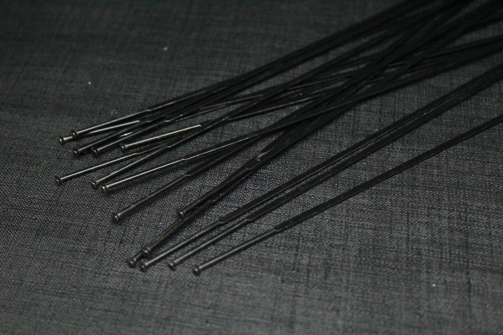 2 -SHIMANO Dura-Ace -277mm bladed spokes w/ Nipples. 277 mm from END to END.