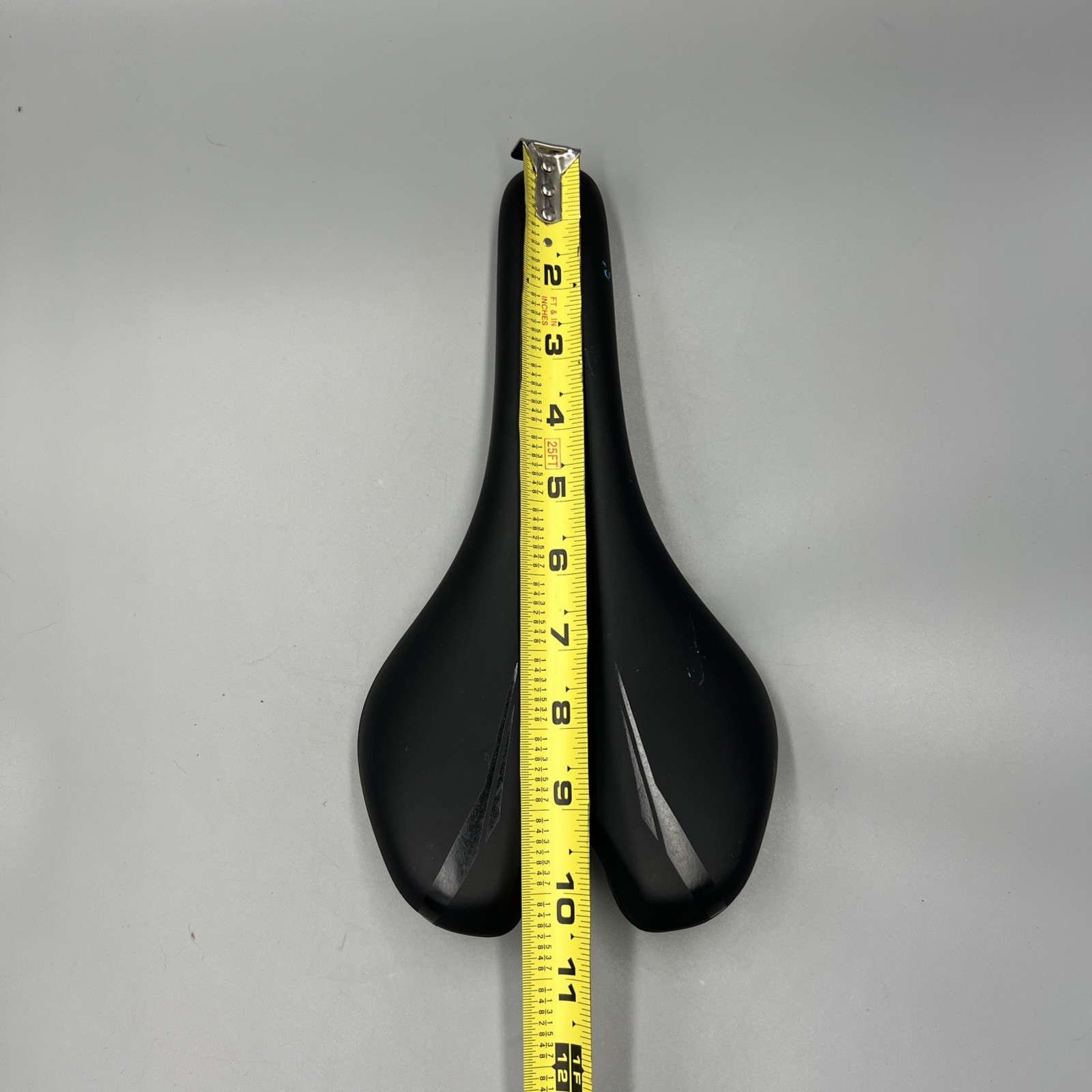 Specialized Toupe Sport 143mm Saddle Unisex Black Bicycle Seat Road Bike
