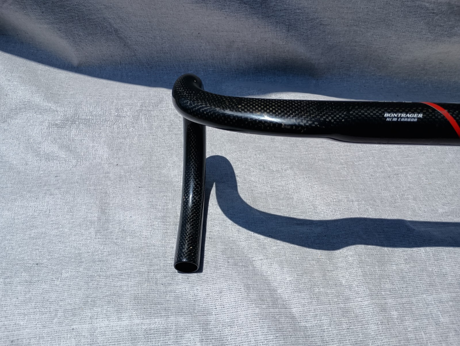 Bontrager Blade Race X Lite Carbon Drop Bar Handlebar 40cm, 31.8mm Black Red