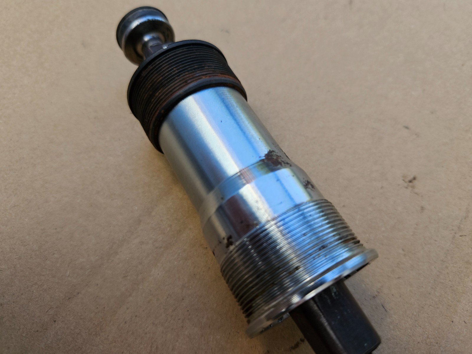Vintage Specialized Sealed Cartridge Bottom Bracket 73mm Shell x 110mm Spindle