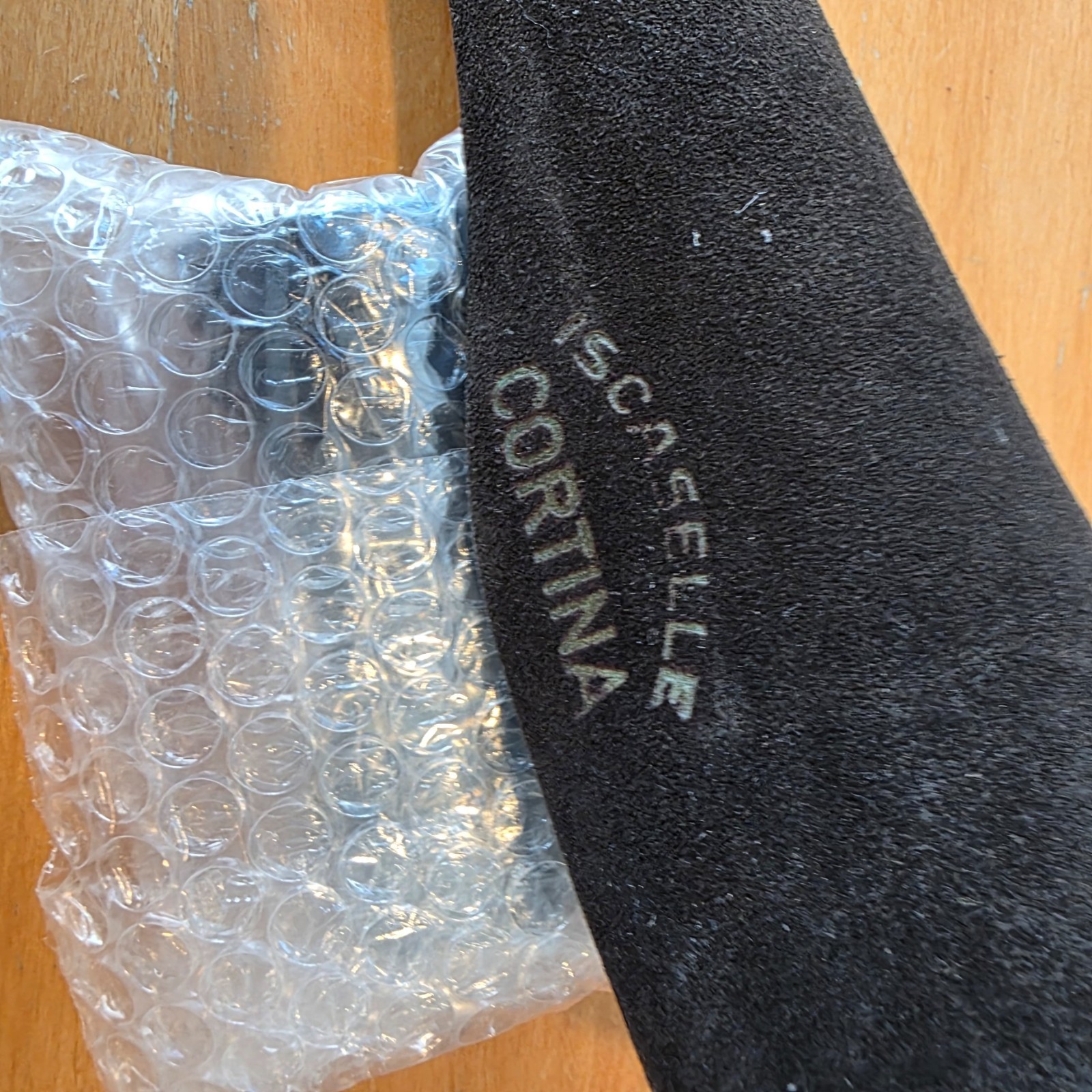 Iscaselle Cortina saddle NOS 340g steel rail with saddle bag eyelets 165x145mm