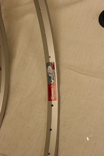 Weinmann 519 Alloy Bicycle Rim 26 inch 36 hole 559×19 Silver WR29