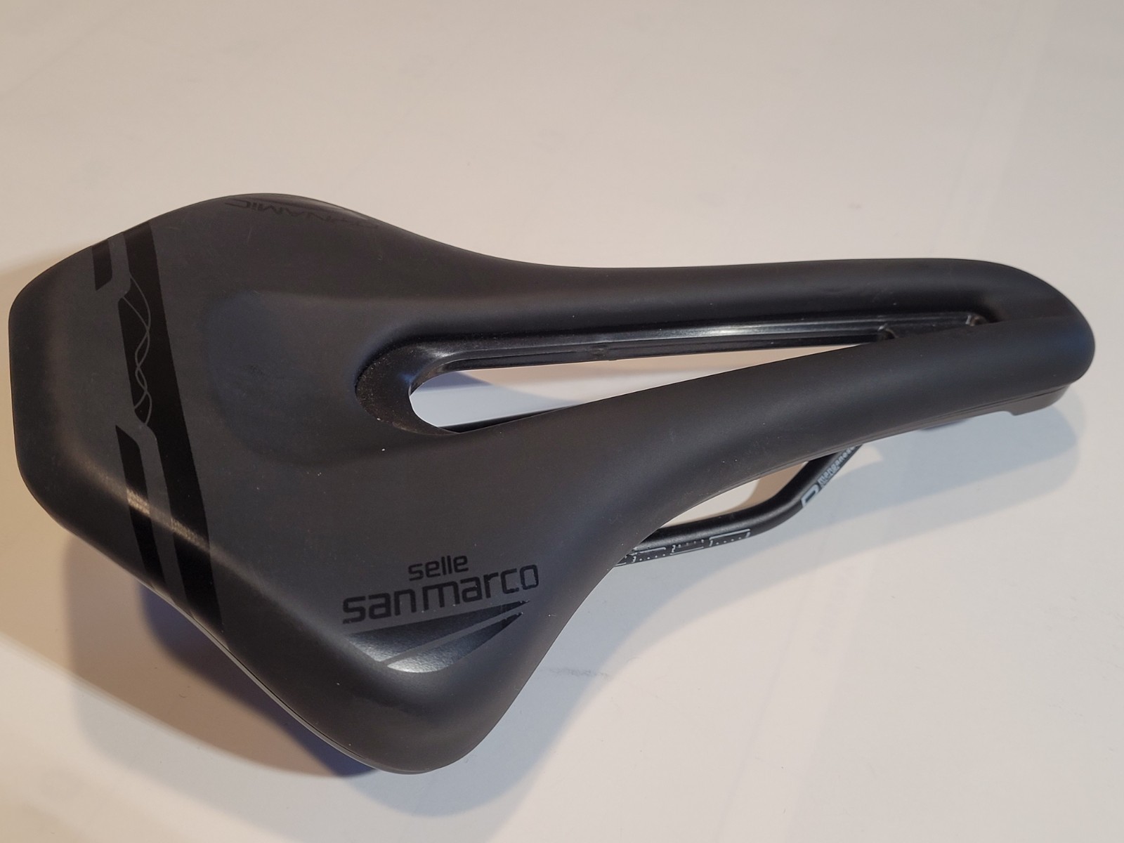 Selle San Marco Ground Dynamic Bike Saddle Wide W 155mm X L 255mm