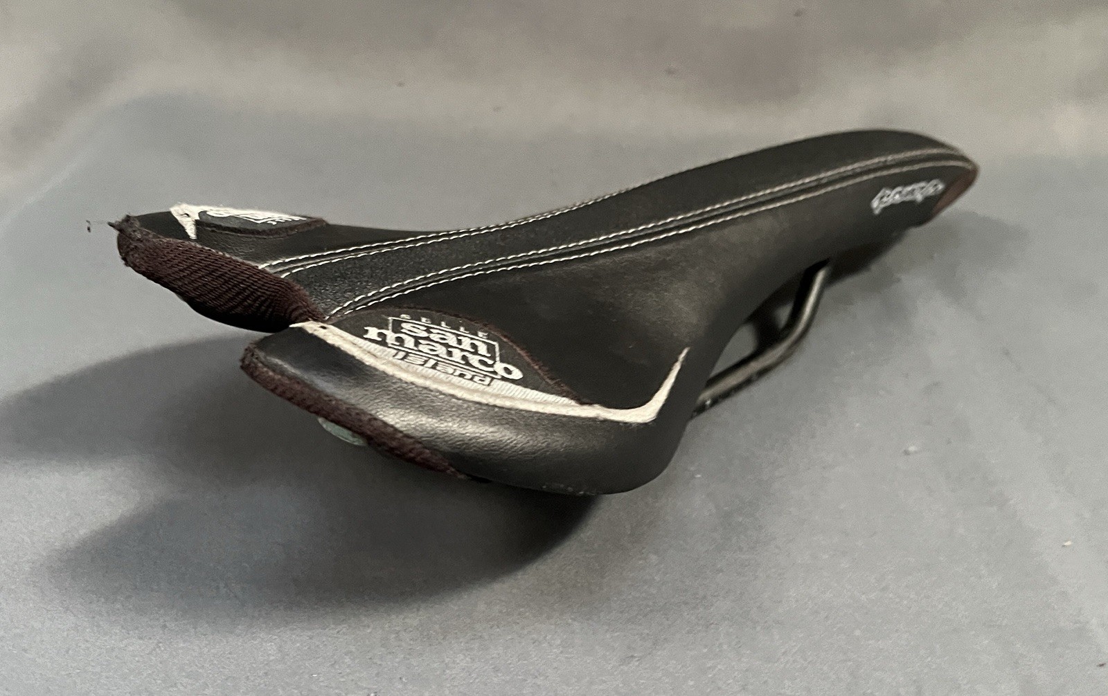 Selle San Marco Island Ponza Bike Saddle Black Steel Rails 130x275mm Road MTB