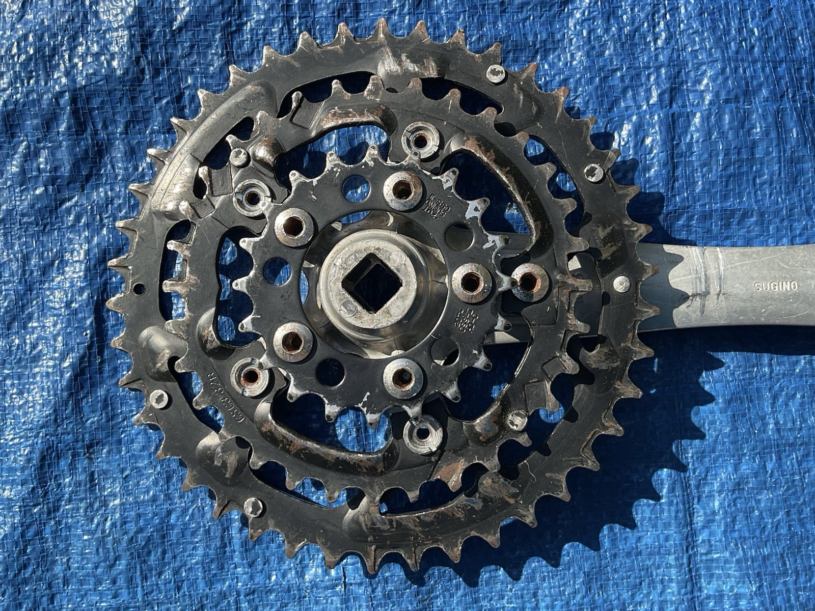 Sugino Impel Crank Set 3 Rings