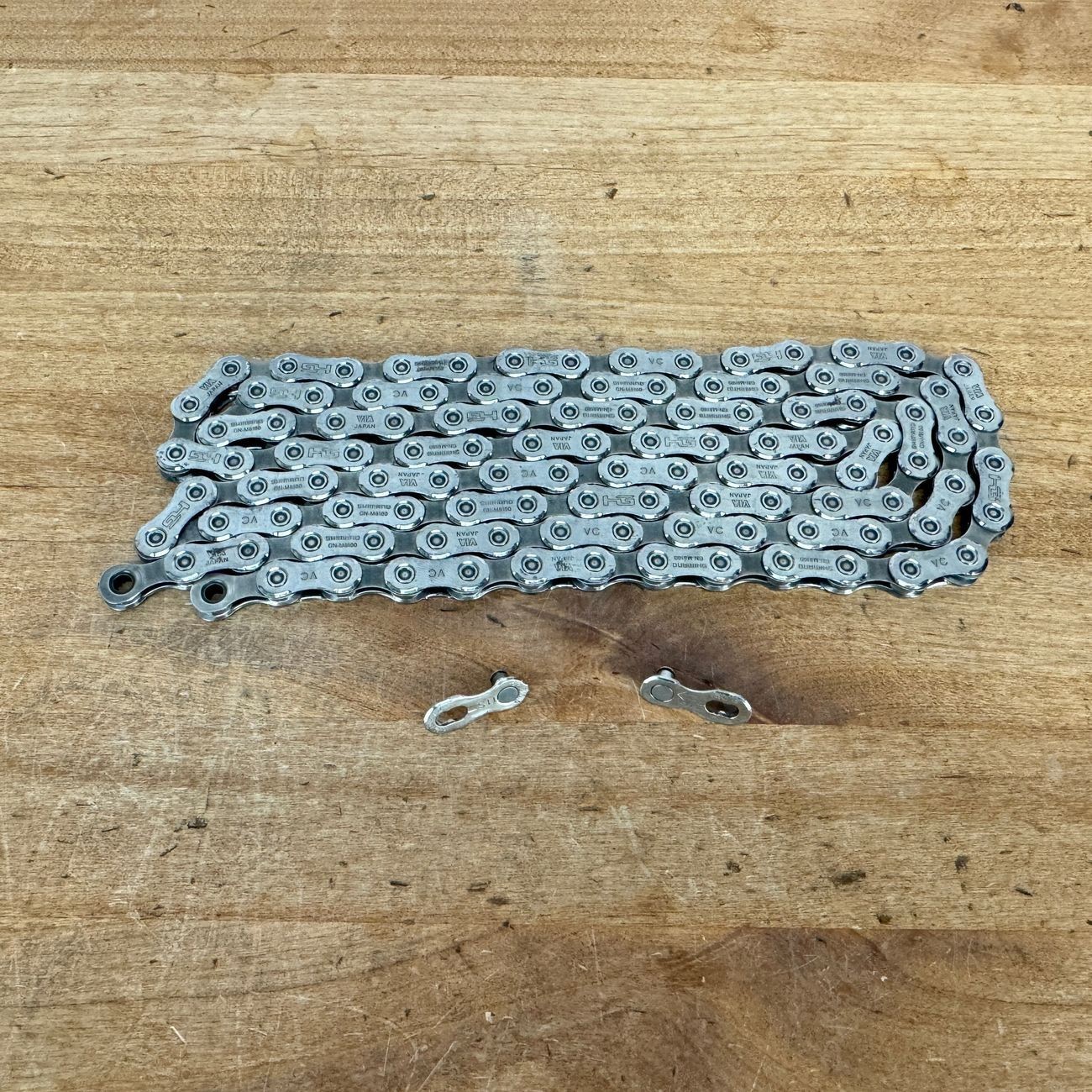 Low Mile Shimano XT/Ultegra CN-M8100 12-Speed Bike Chain – Various Lengths