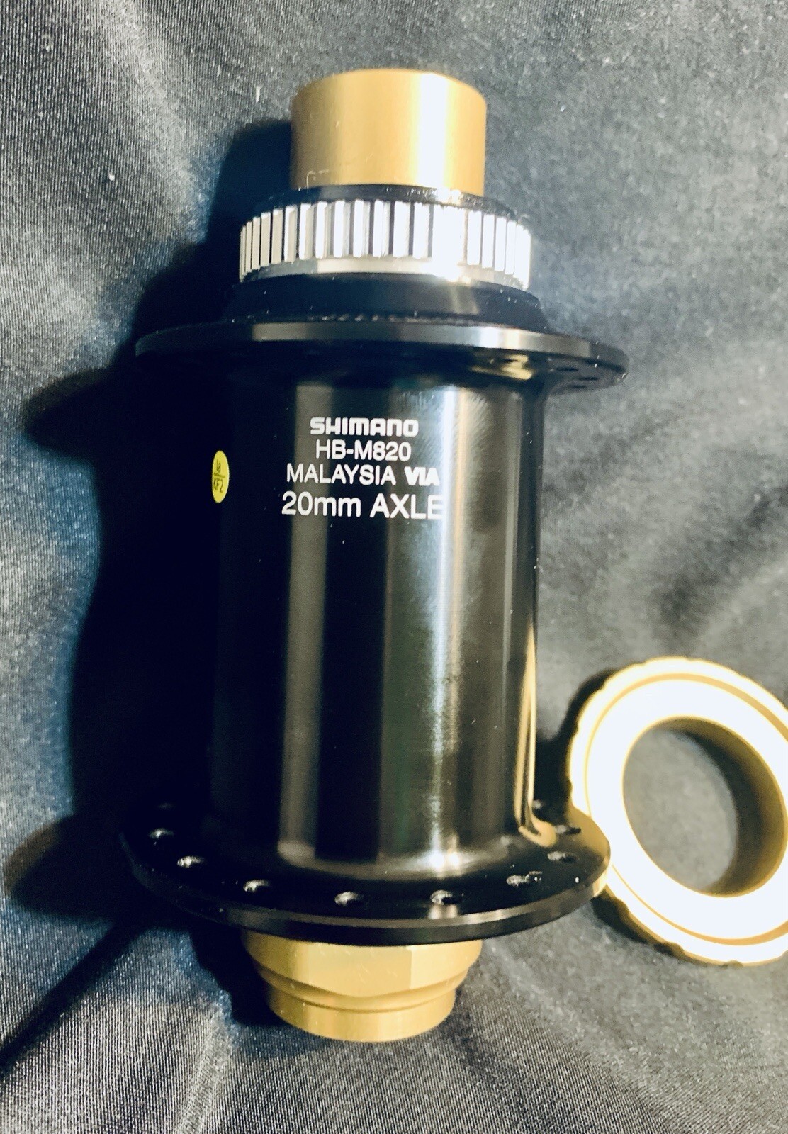 Shimano Saint 32h Hubs Front HB-M820 20x110mm Thru Axle & FH-M810 Rear 10x135mm