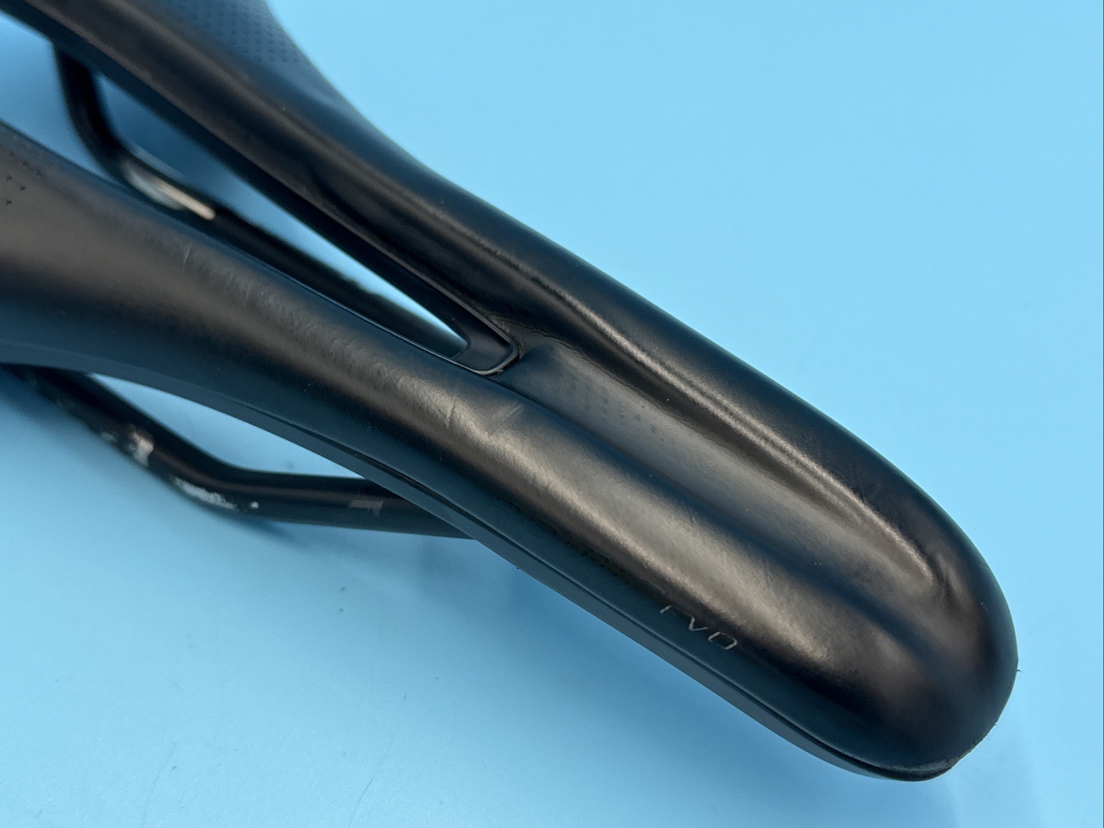 Specialized Romin EVO 143 Expert Body Geometry Comp Hollow Titanium Rail Saddle