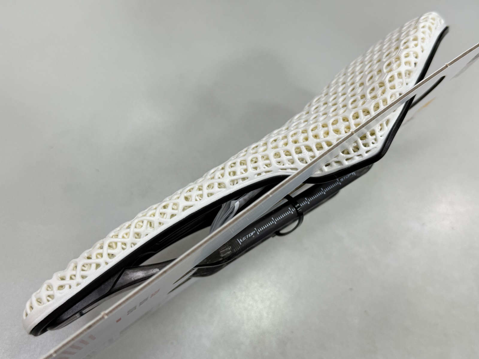 Selle Italia SLR Boost 3D Kit Carbon Superflow Saddle L3(145x248mm) White