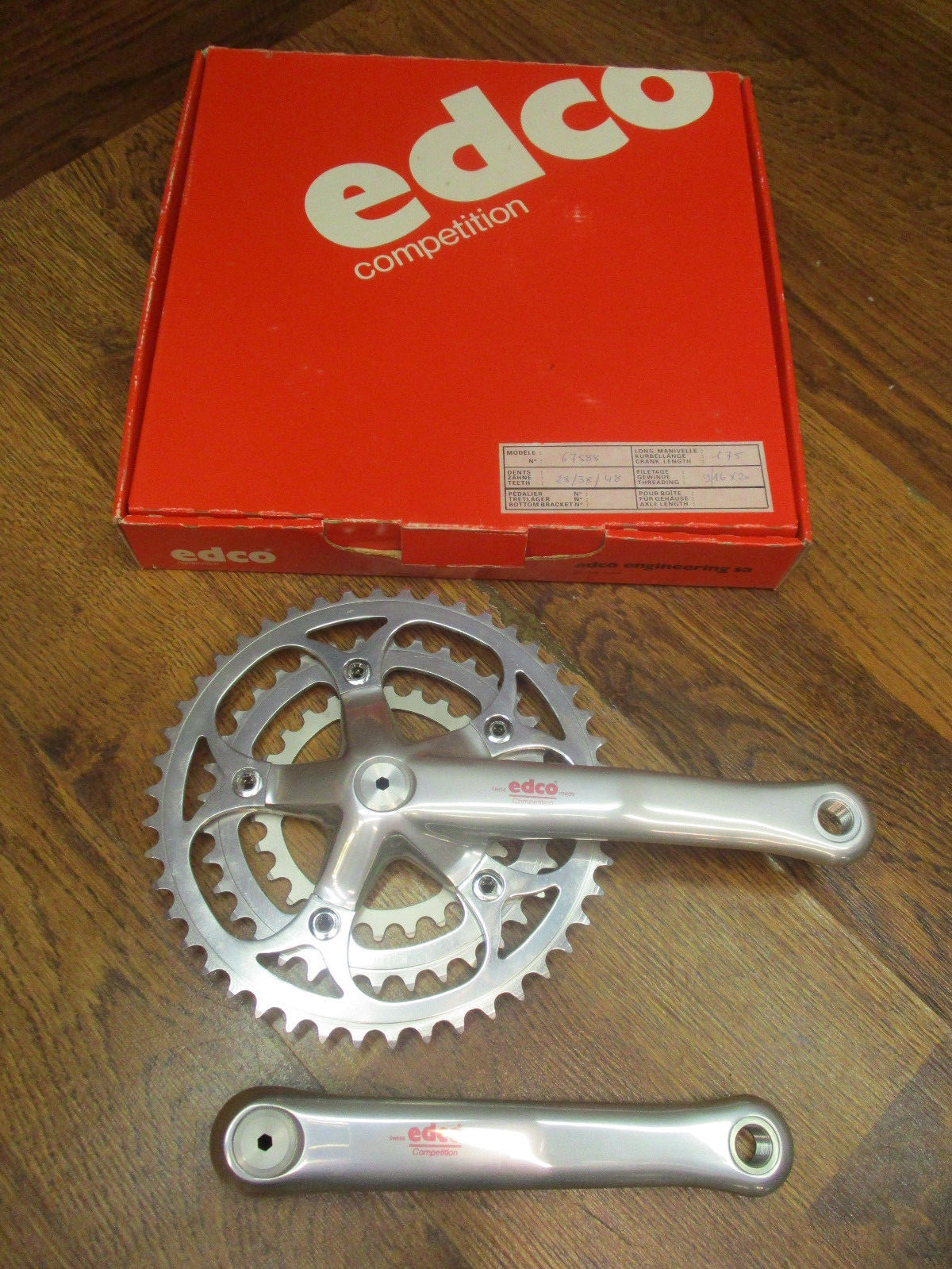 RARE NOS EDCO COMPETITION 175L 110/74 BCD 46/36/26 TRIPLE SQUARE TAPER CRANK SET