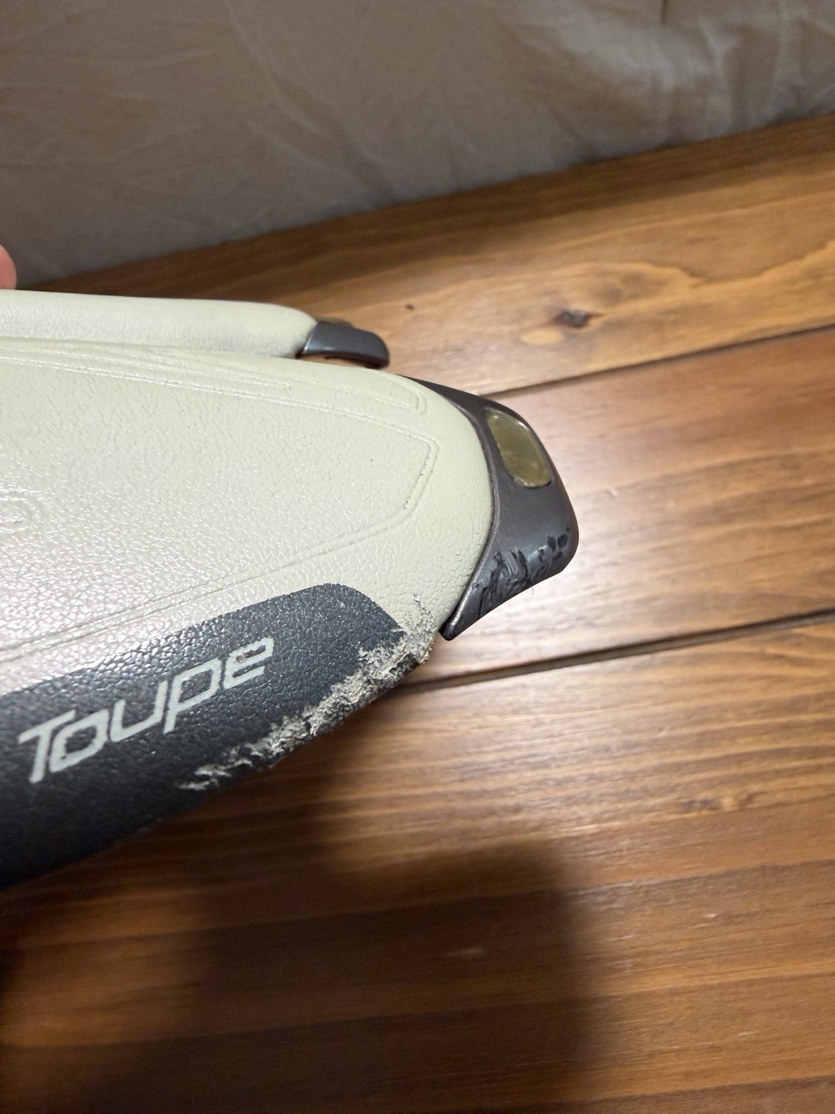 Specialized Toupe Cutaway Road Bike Saddle/Seat White/Gray 143 mm