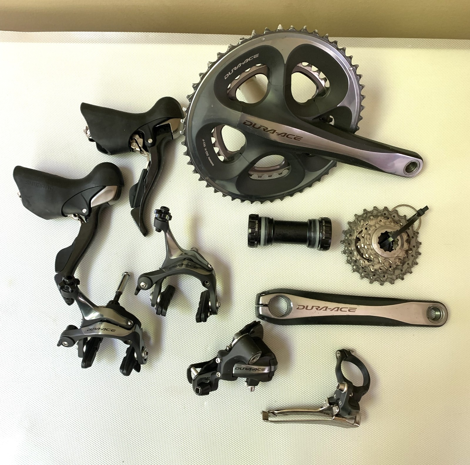Shimano Dura Ace 7900 10 Speed Groupset MIX and Ultegra 6700 STI Shifters – USED