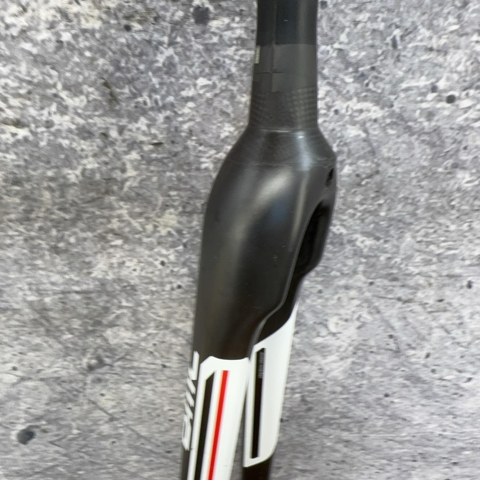 BMC SLR02 Carbon 700c Fork Tapered Threadless Caliper QR Black Road Race
