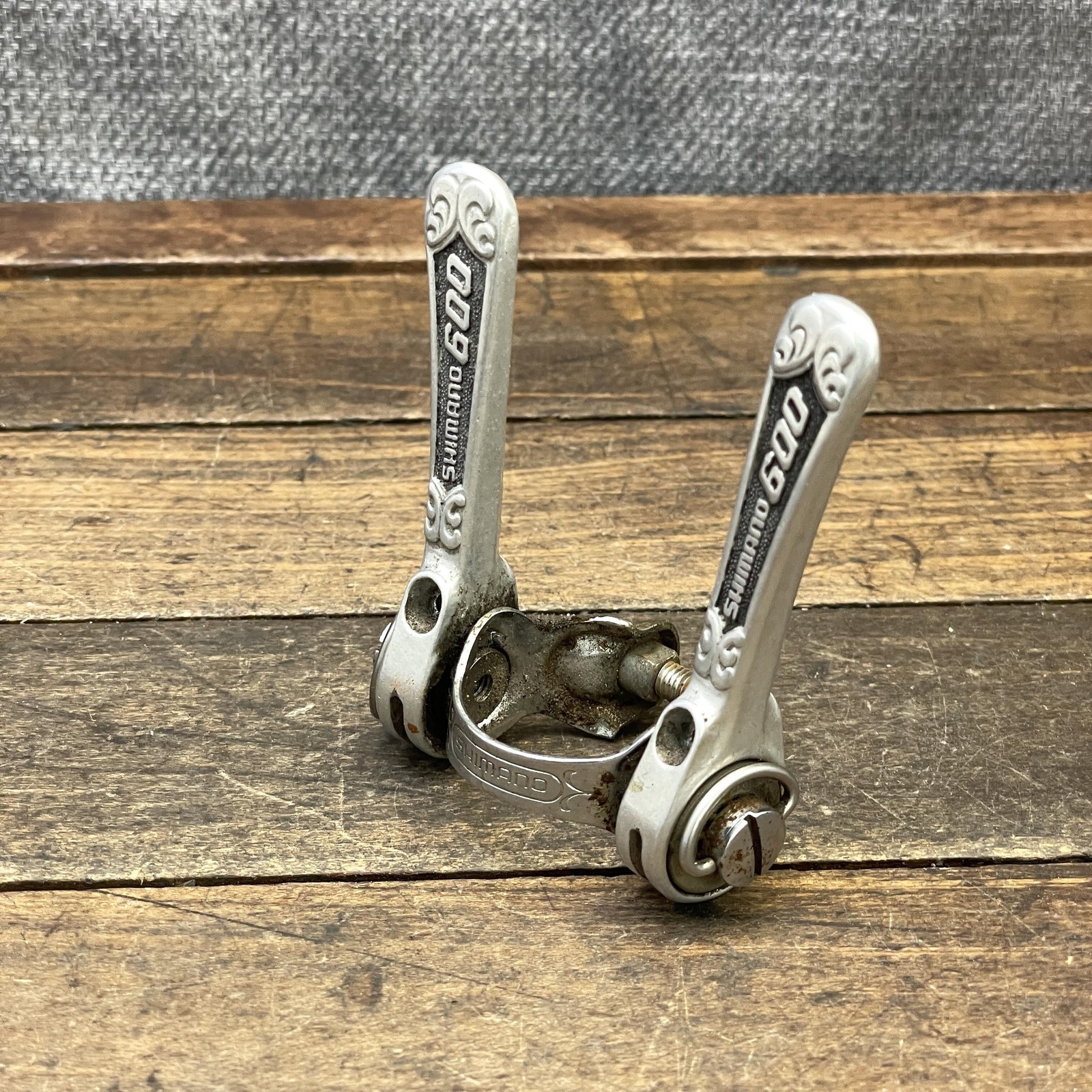 Vintage Shimano 600 Arabesque Downtube Friction Shifter Set Clamp 28.6 Road 70s