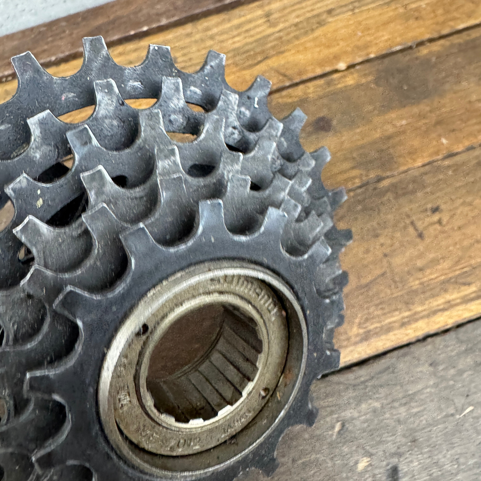 Vintage Shimano Freewheel MF-Z012 28 Tooth 6 Speed 14 Tooth 6s Japan 80s A9