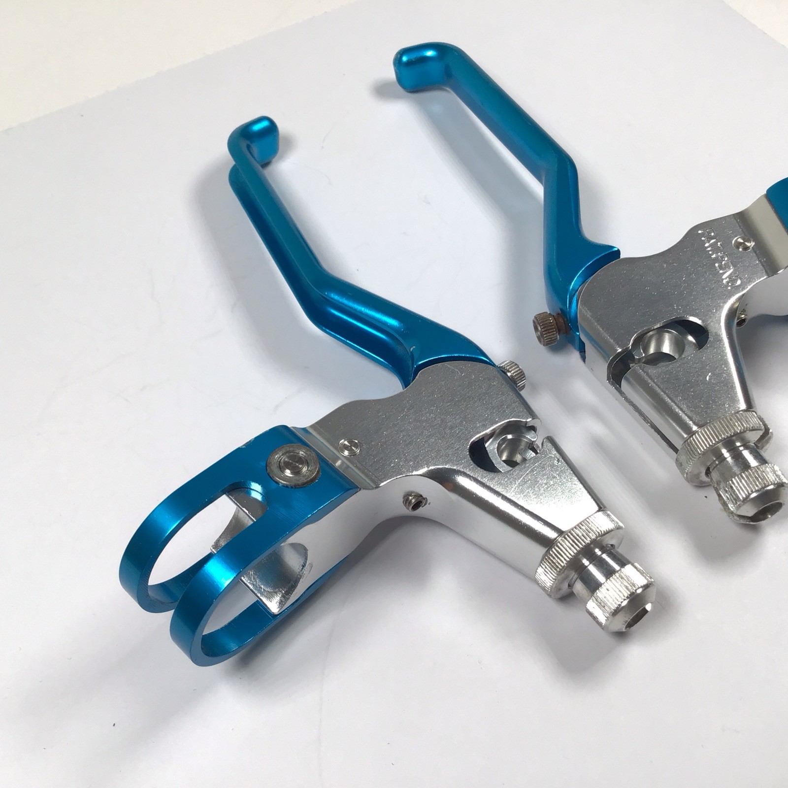 Avid Speed Dial Ultimate Cantilever Brake Lever Set Turquoise Blue Vintage MTB