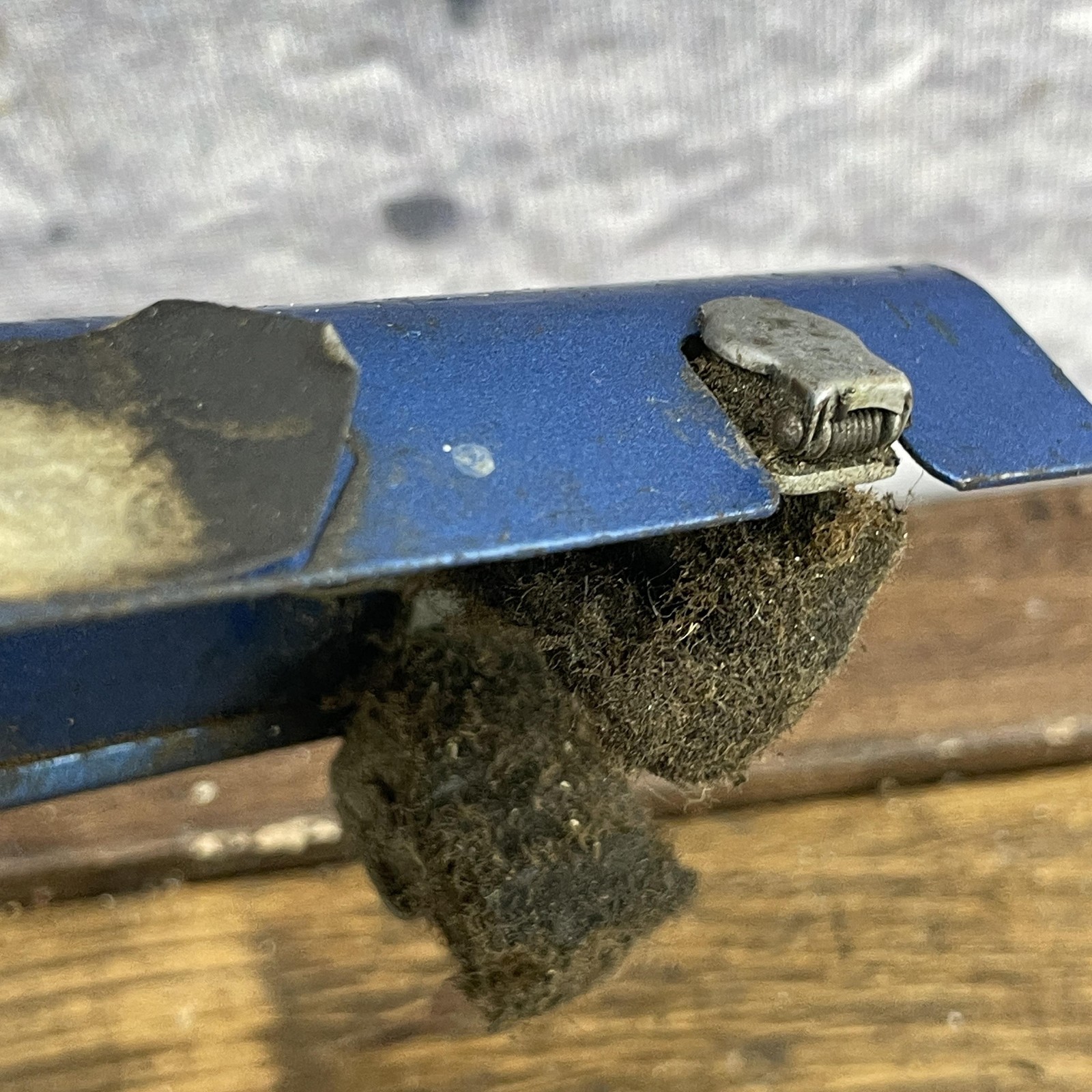 Vintage Columbia Bicycle Chain Guard Torpedo Built-In Chain Oil Port Blue Metal