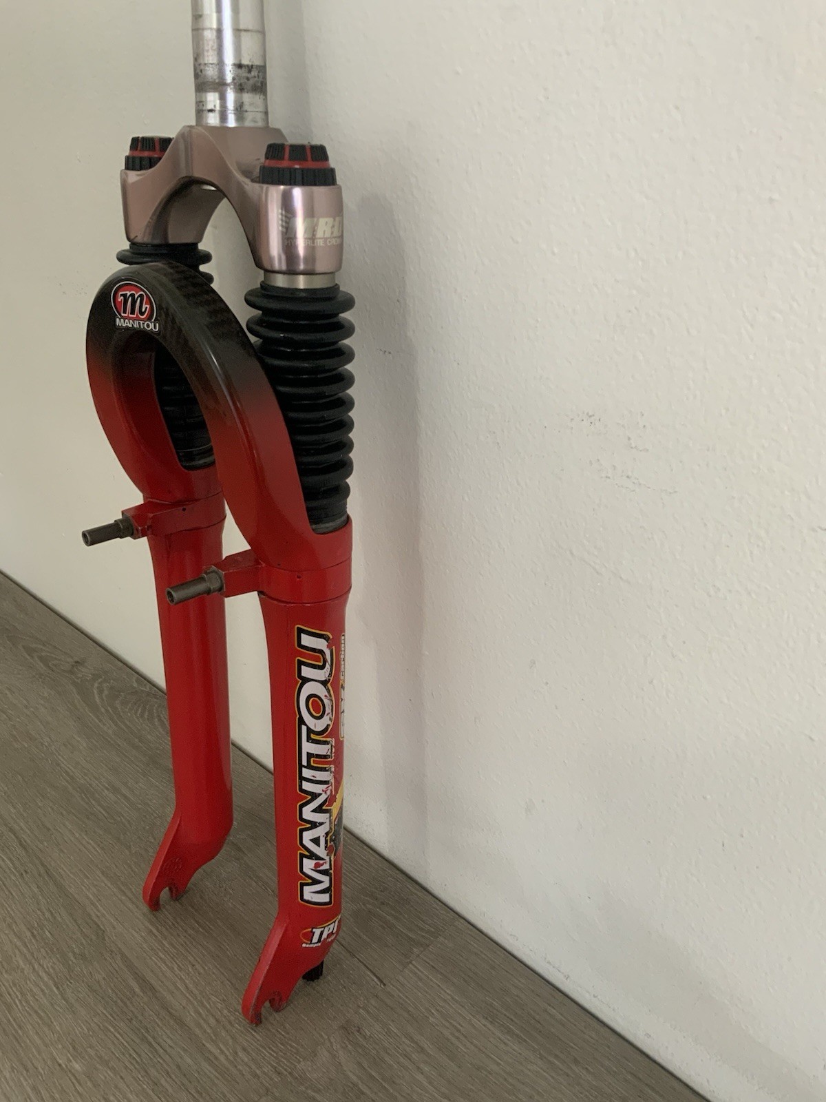 MANITOUR SX CARBON FORK 26’ER 210 MM STEERER 1 1/8 INCH STEERER 1.3 KGS
