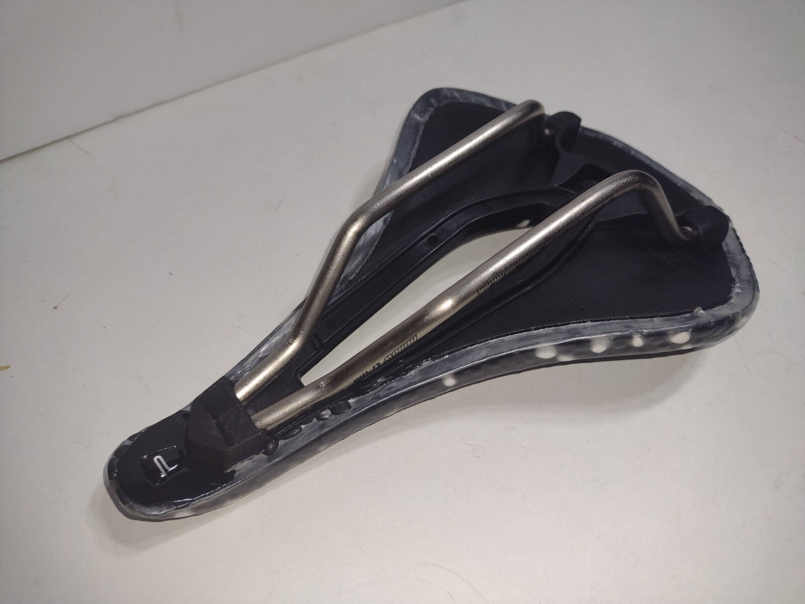 Promend bicycle saddle high density foam padding 248mm x 148mm Black/White