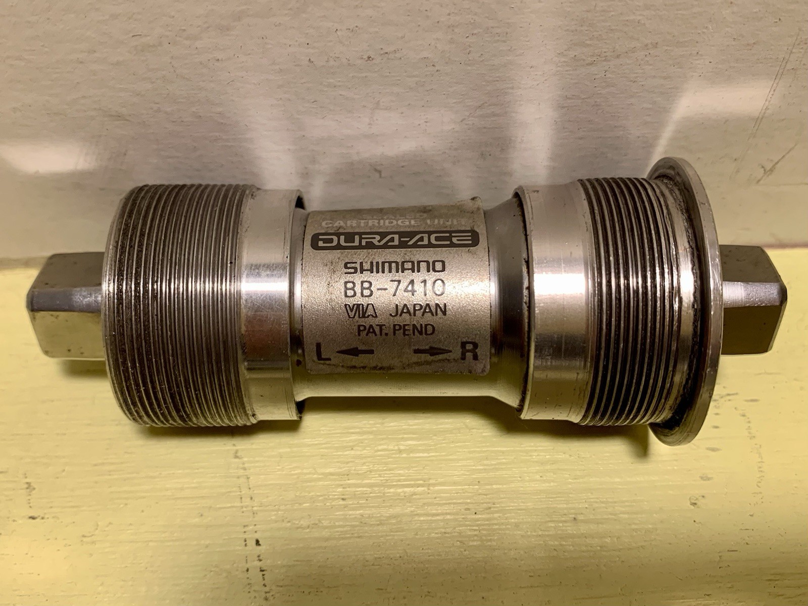 Shimano Dura-Ace BB-7410 73mmx103mm Bottom Bracket JIS Square Taper BSA