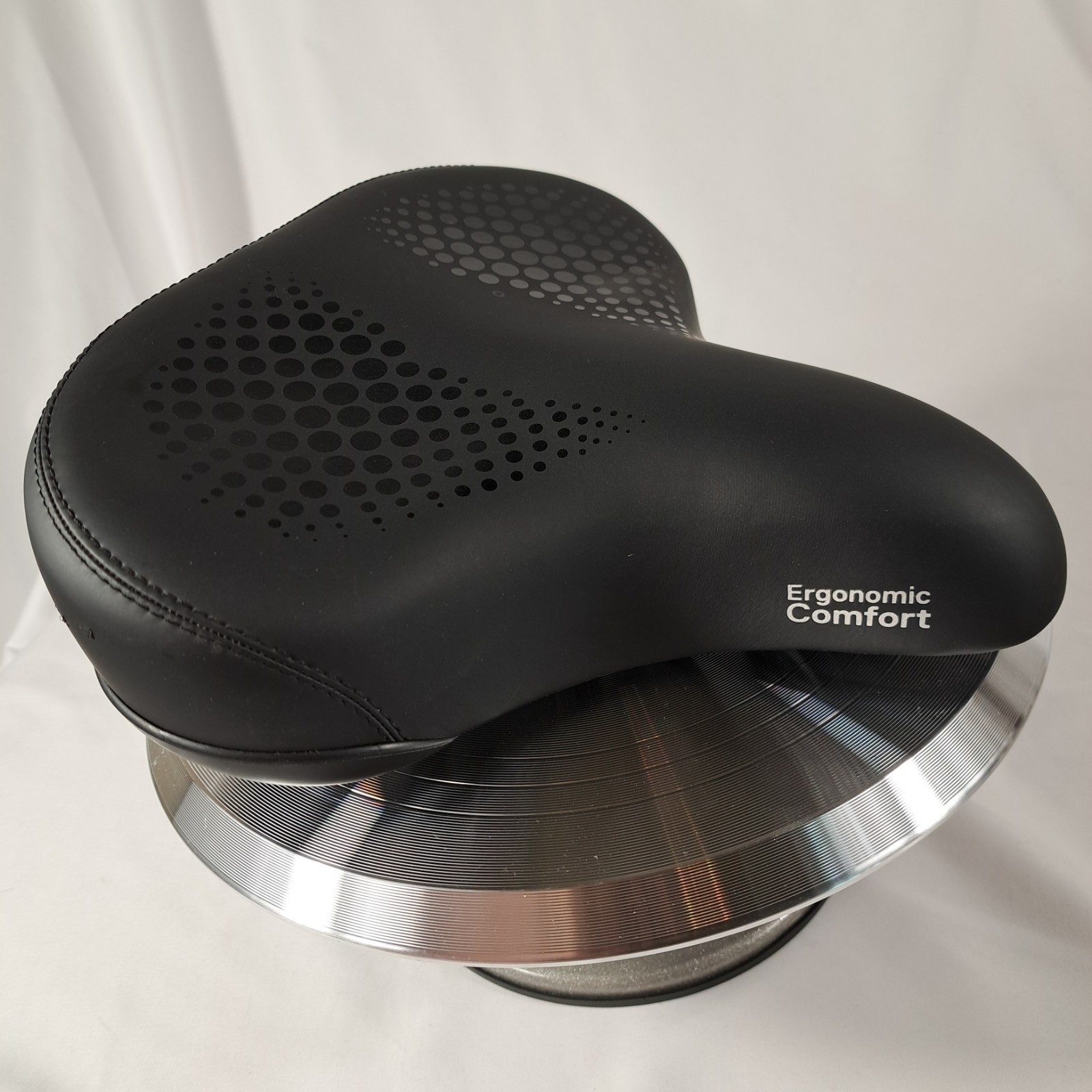 Delta Comfort Saddle Cruiser Bike Seat – Memory Foam – Dual Shock – New