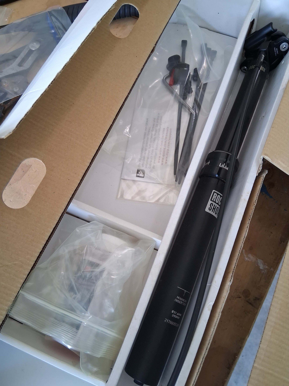 rock shox am sp reverb seat post