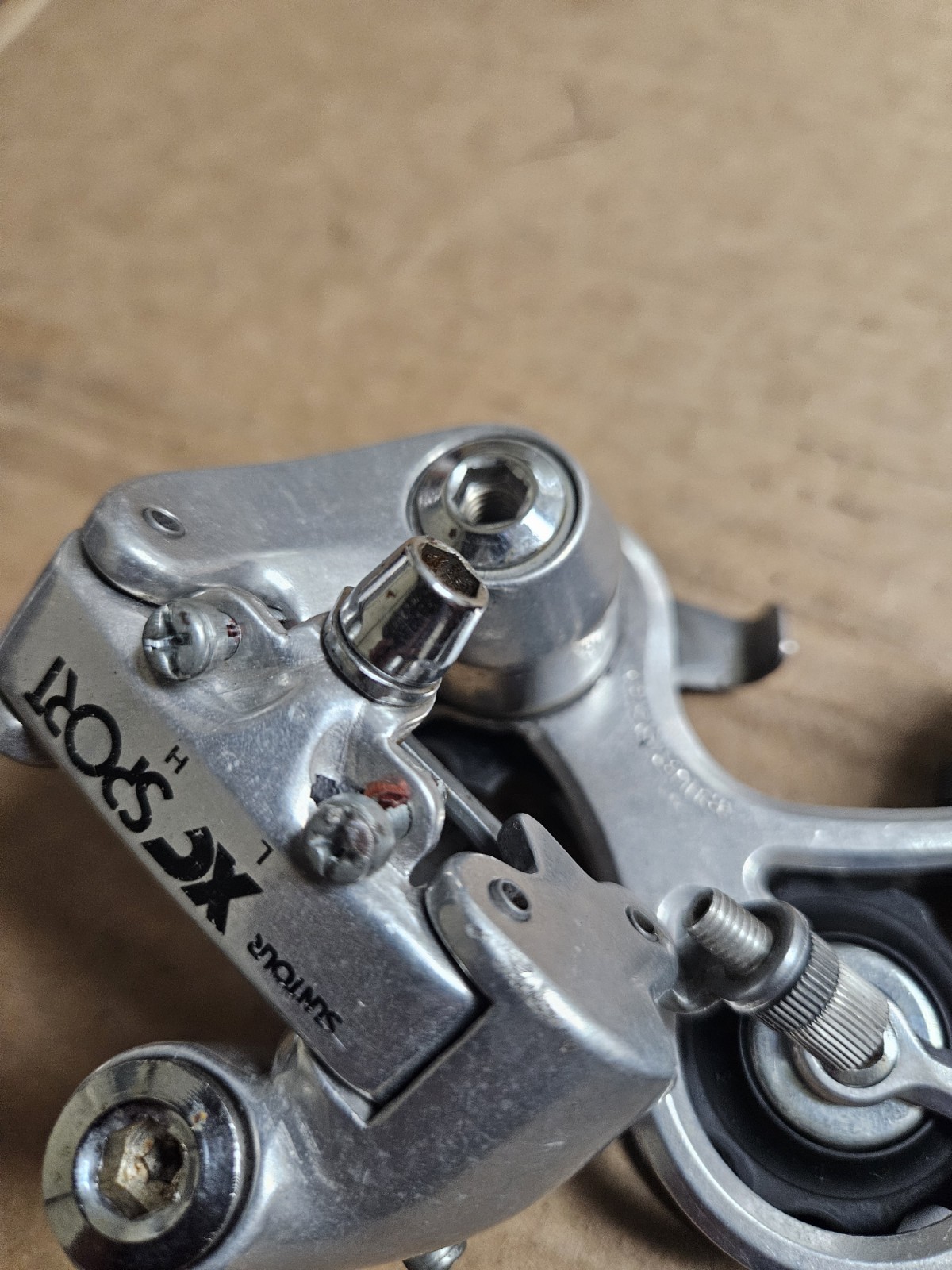 Vintage SunTour XC Sport 3 pulleys Rear Derailleur, MTB/ Touring bike, used VGC