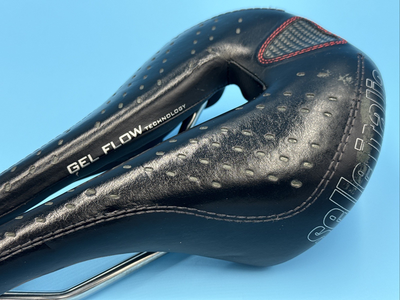 Selle Italia Max Flite Gel Flow Perforated Black Leather Saddle Vanox Rails L3