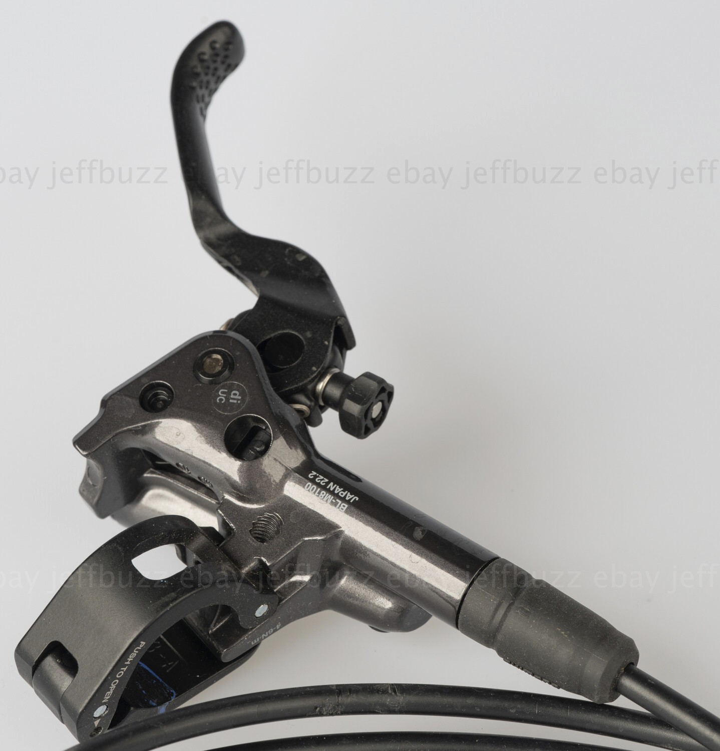 Shimano XT BR-M8100 caliper BL-M8100 lever right rear I-SPEC EV 1360mm hose