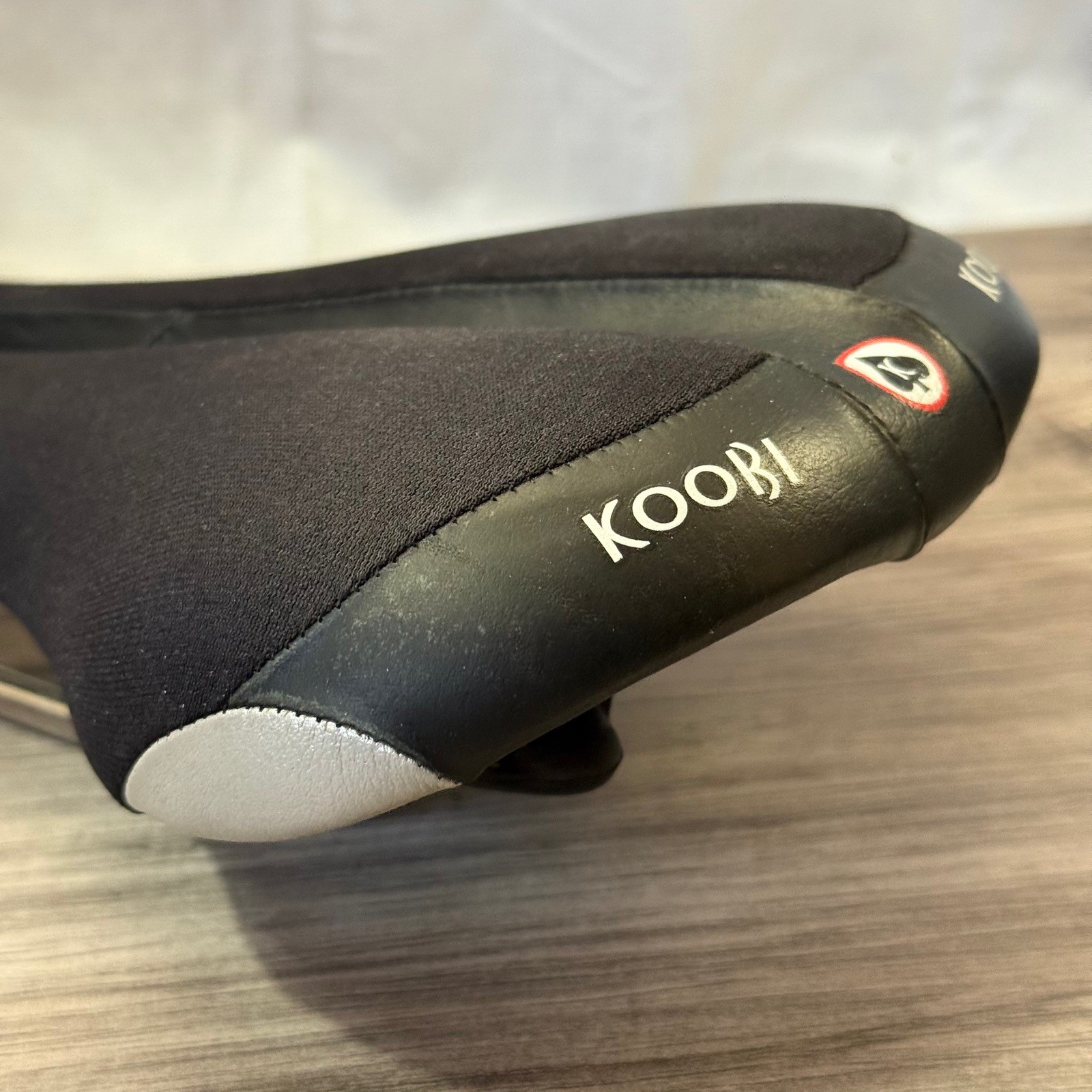 Koobi Tri Stratus Gel Saddle 155 Manganese Rails