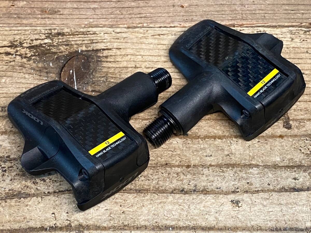 LOOK Keo Blade Carbon 12 Binding Pedals with Chromoly Shafts aerodynamic design