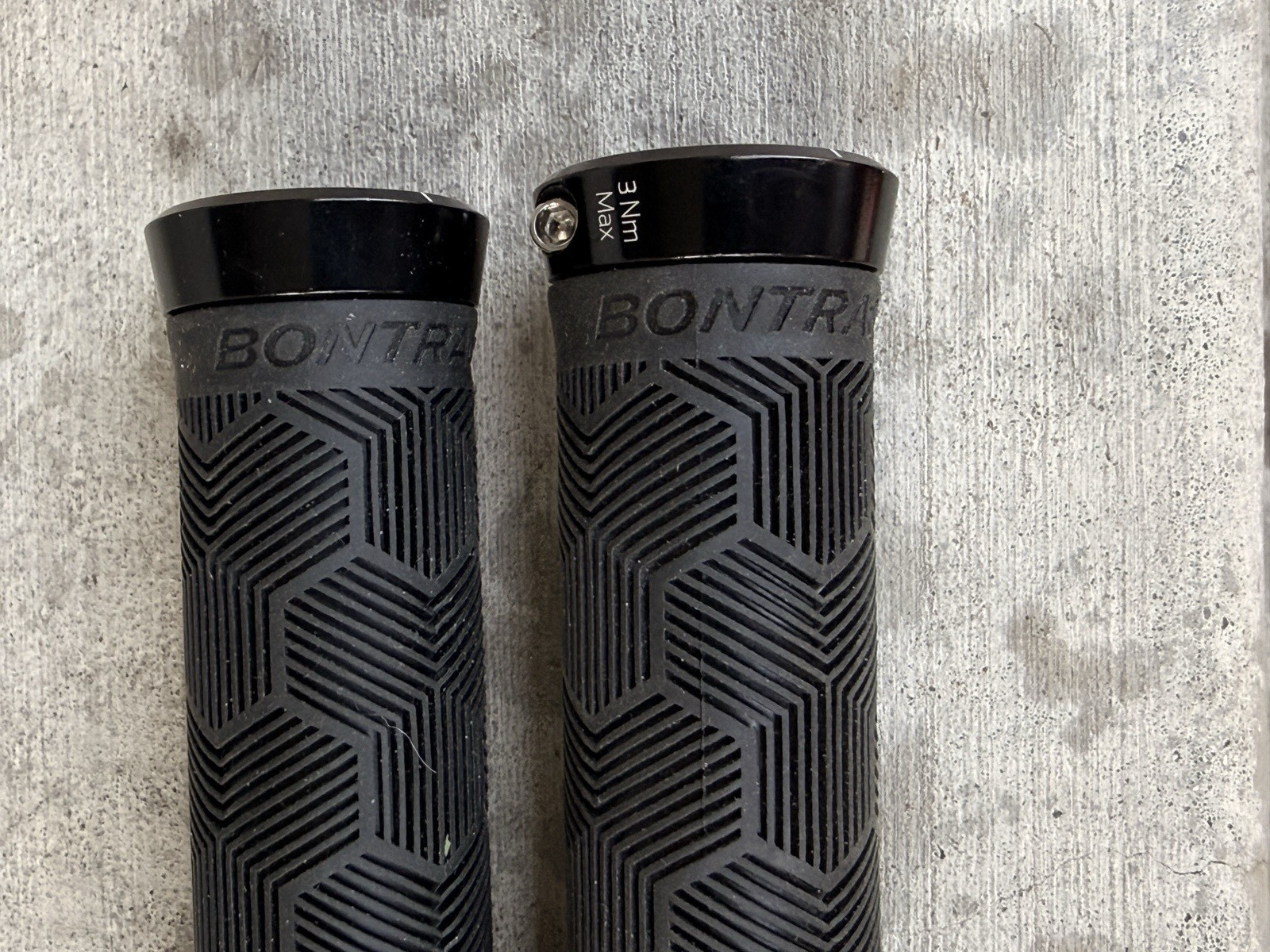 Bontrager Lock-On Bicycle Handlebar Grips, Black Rubber, 22.2mm, Pair