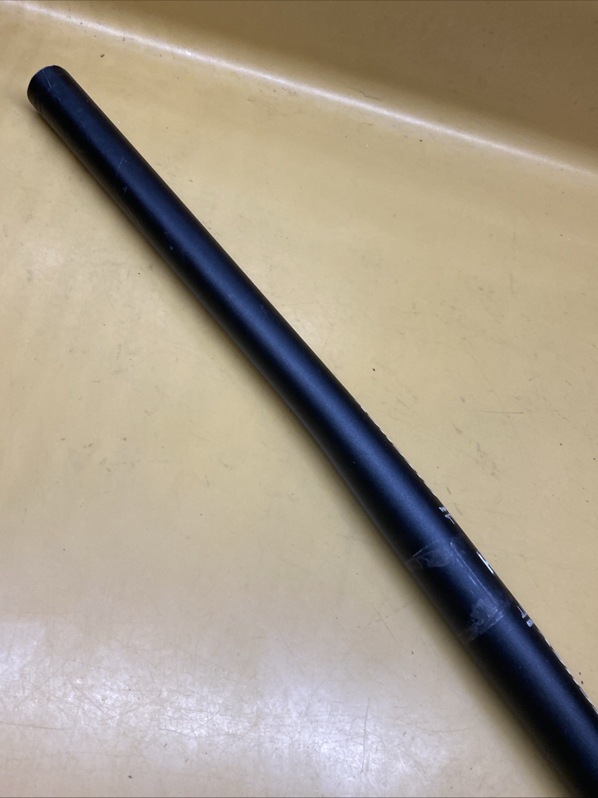 Black Ritchey WCS 570mm x 25.4mm Aluminum Flat Handlebar
