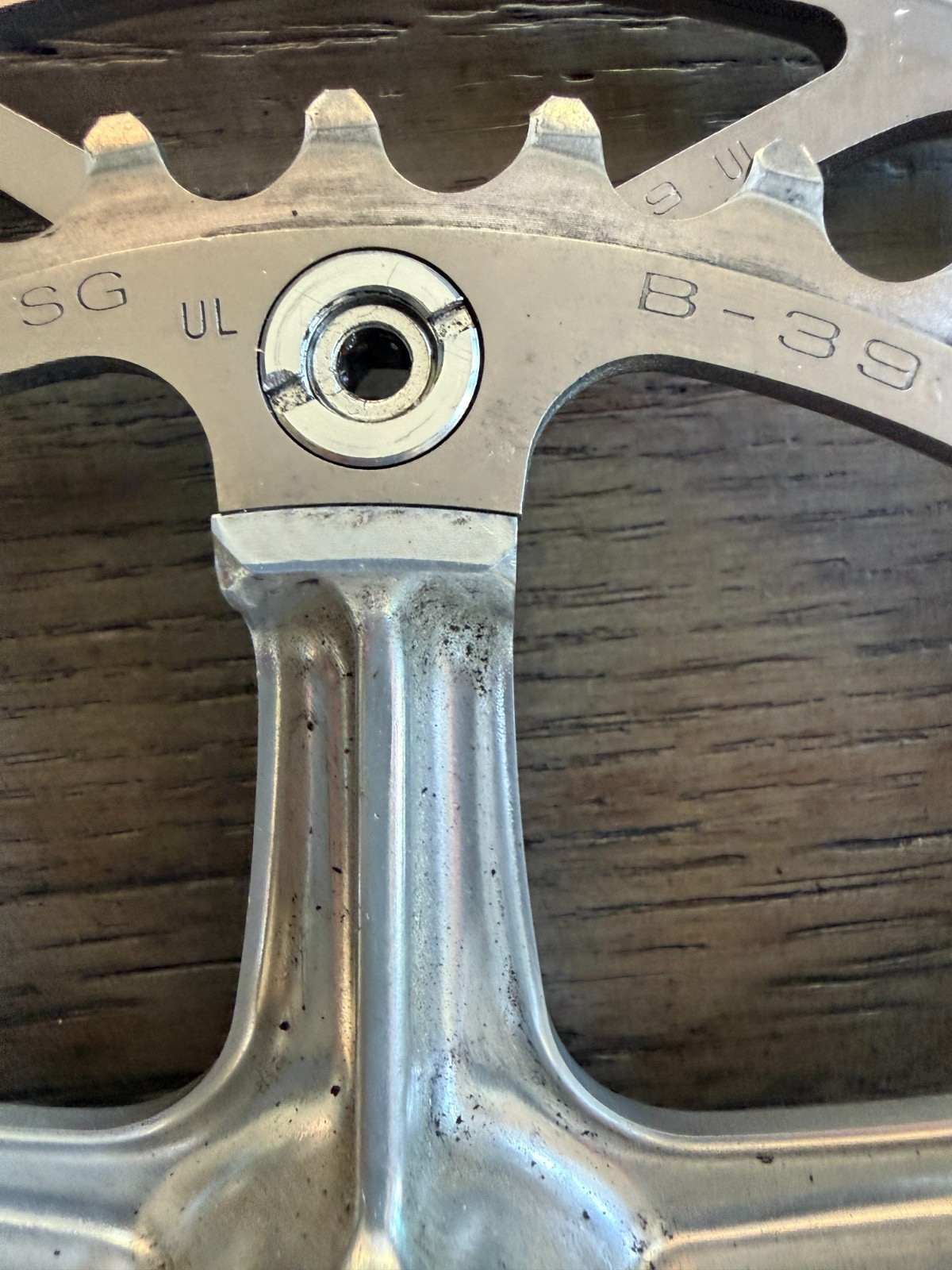 Shimano Dura Ace crankset FC-7700, 172.5mm, with chainrings 53/39t