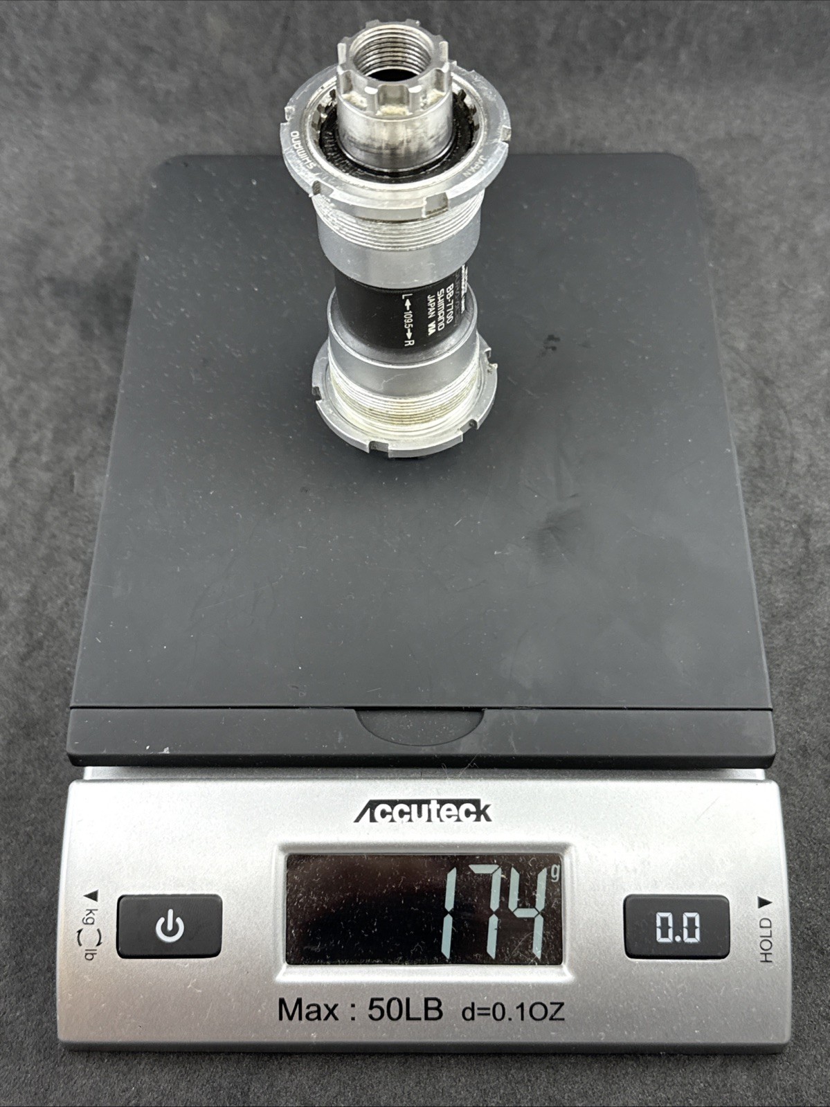 Shimano Dura-Ace BB-7700 109.5mm Spindle Double English BSA Bottom Bracket 9spd