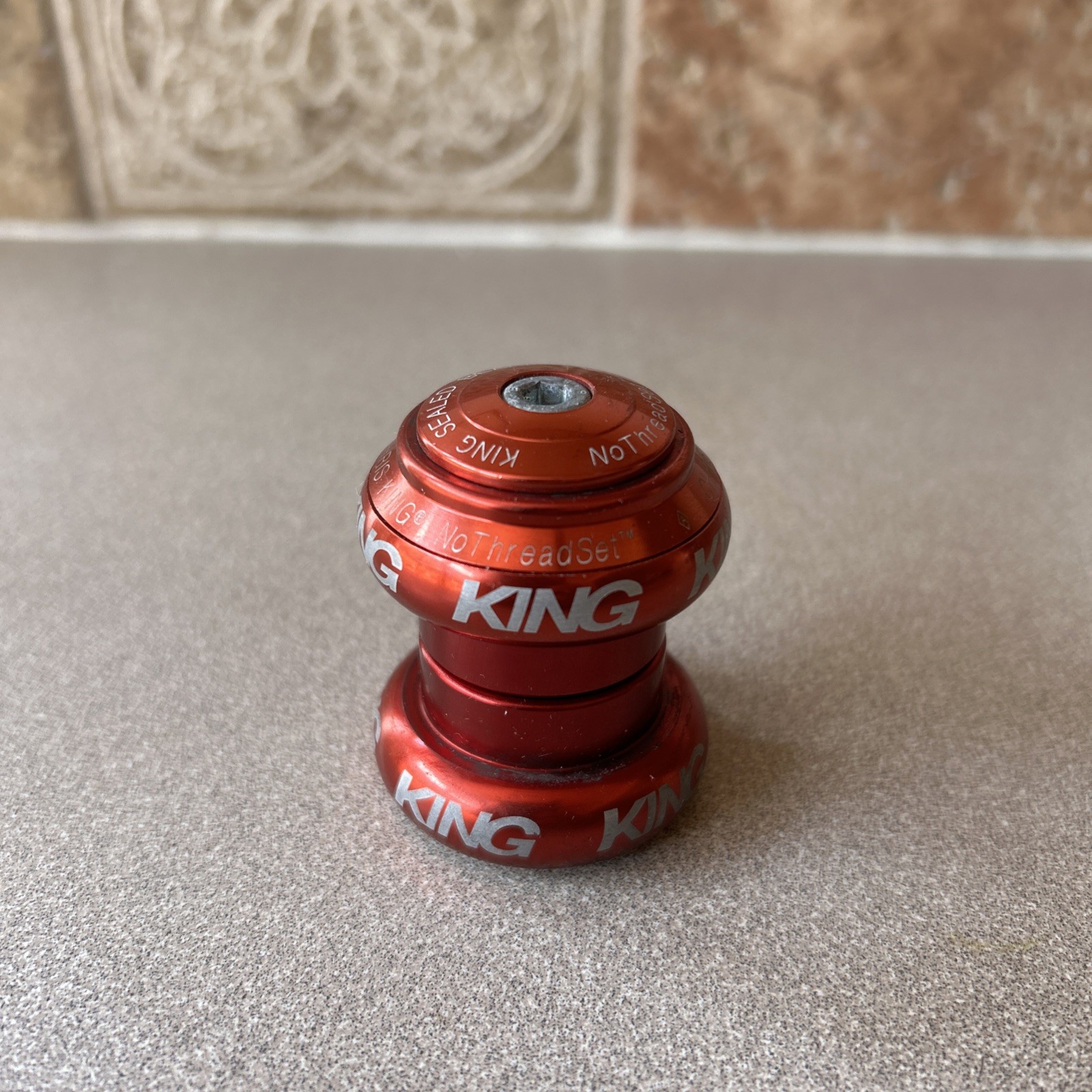 1 inch Chris King threadless Headset anodized red