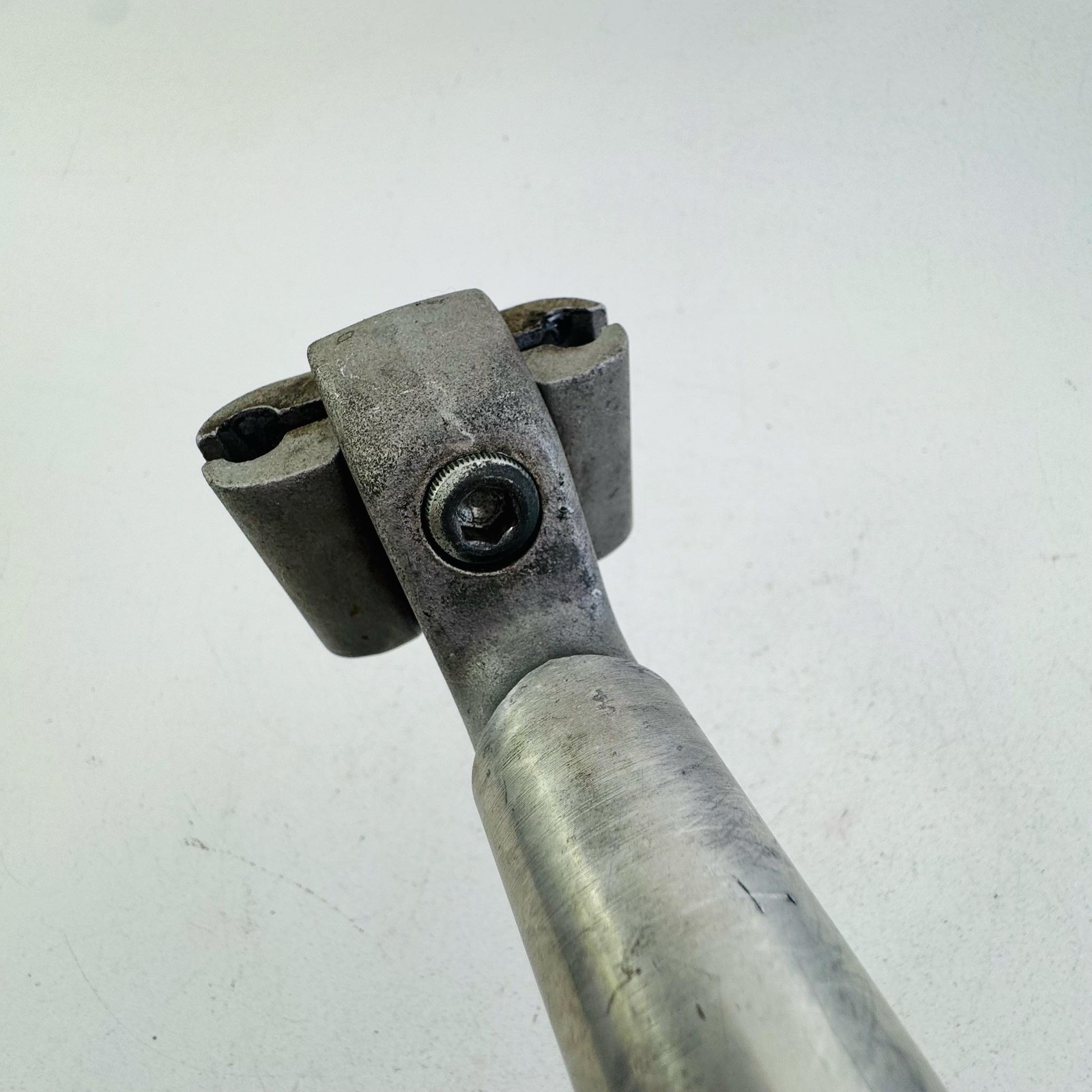 Vintage SR Sakae Seatpost 26.8mm Silver Alloy Taiwan Road MTB Bike B-90 C2
