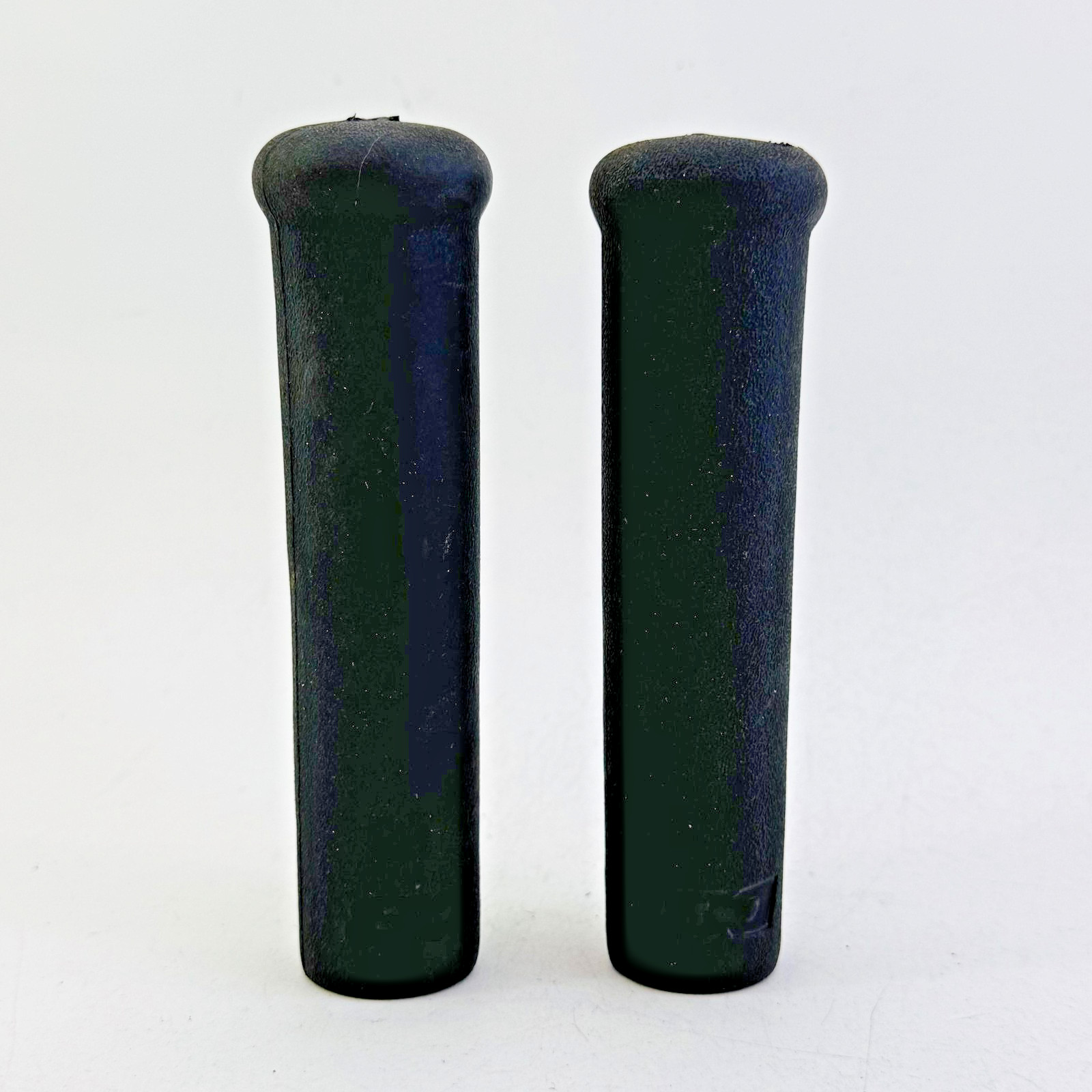 Vintage DB Bicycle Handlebar Grips Pair Black Foam Slip-On Bike Universal A96