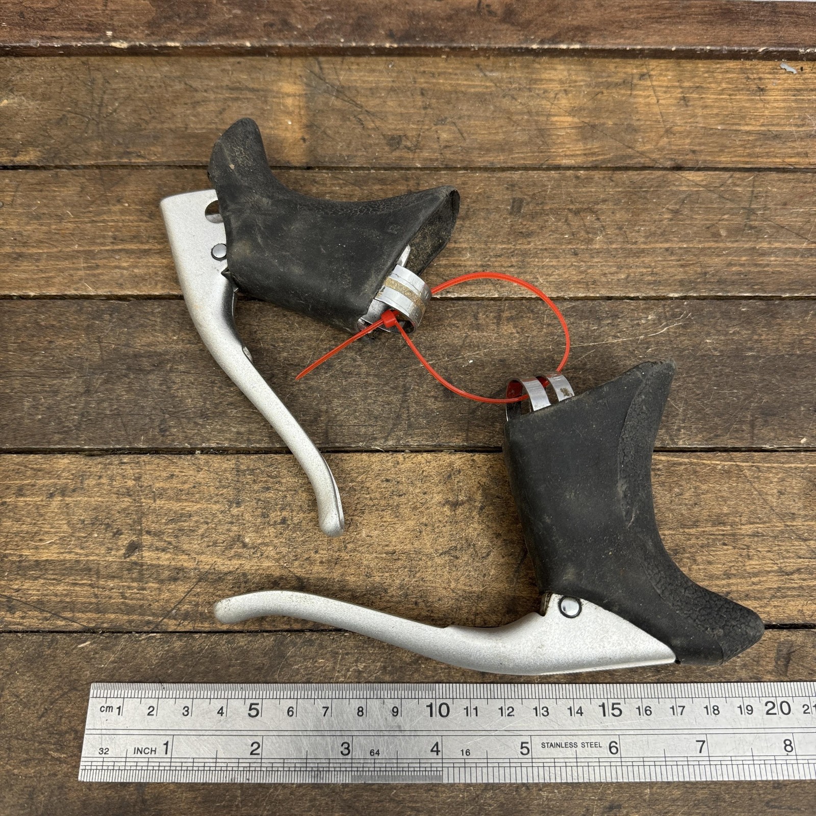 Vintage Suntour Road Bike Brake Levers Hoods Aero Pair Cyclone Superbe No Spring