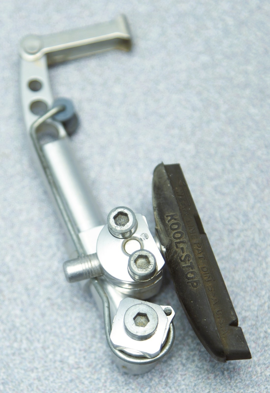 AVID TRI-ALIGN III Linear Pull Brakes, Front/Rear Set vintage mtb V CLEAN!