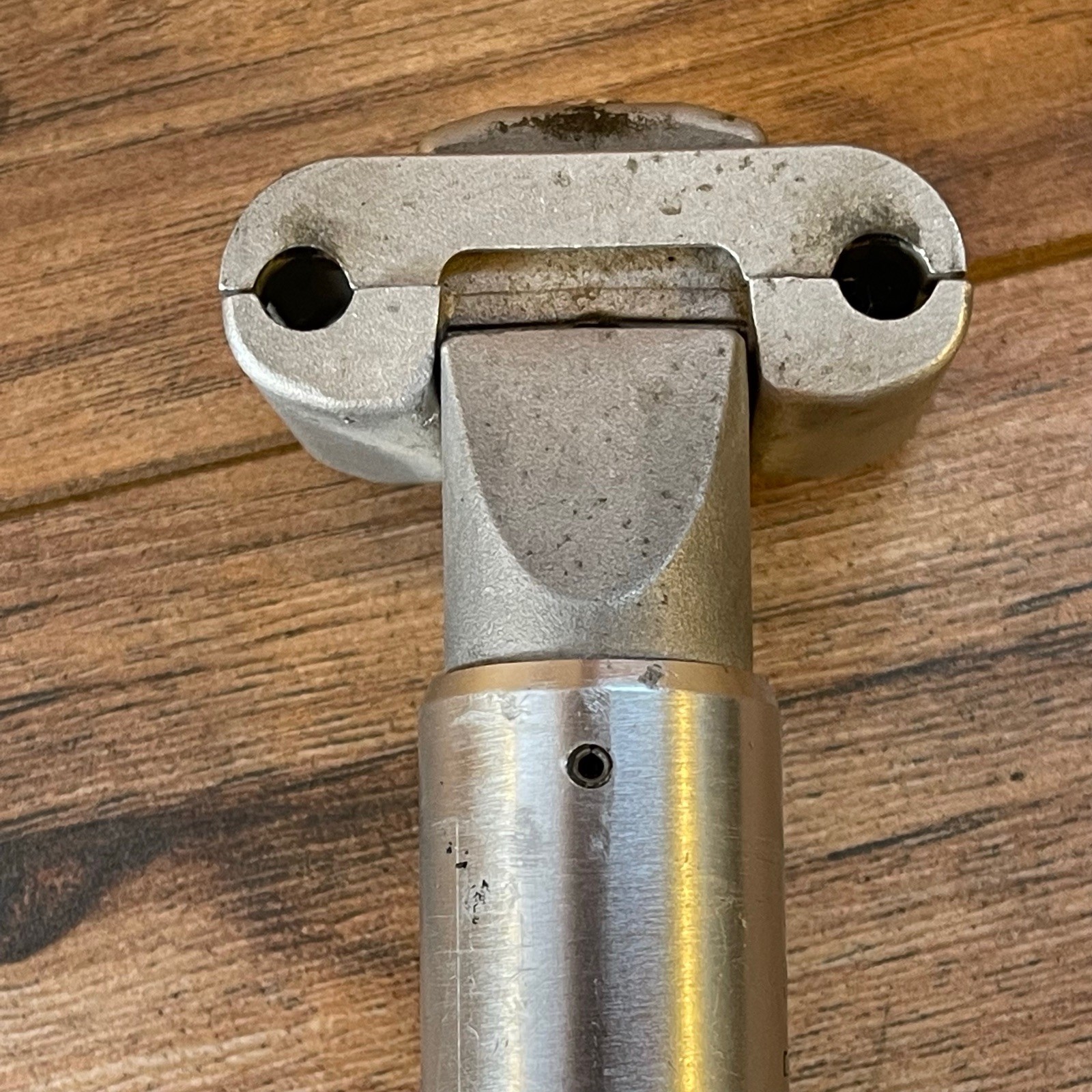 SR Sakae Laprade Aluminum Seatpost 26.6 x 230 Silver 