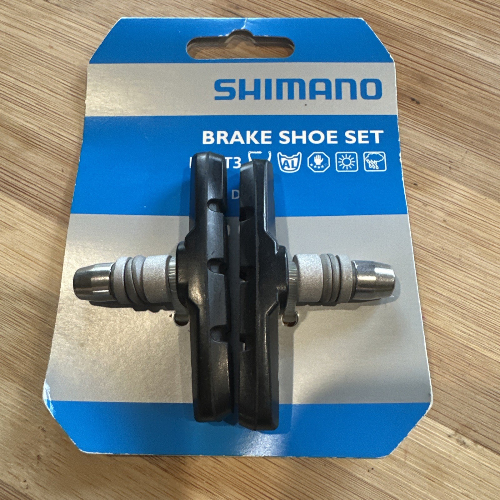 Shimano Brake Shoe And Nut Set / M70T3/One Pair Lx Dx/ Shoe Set Made In Malaysia