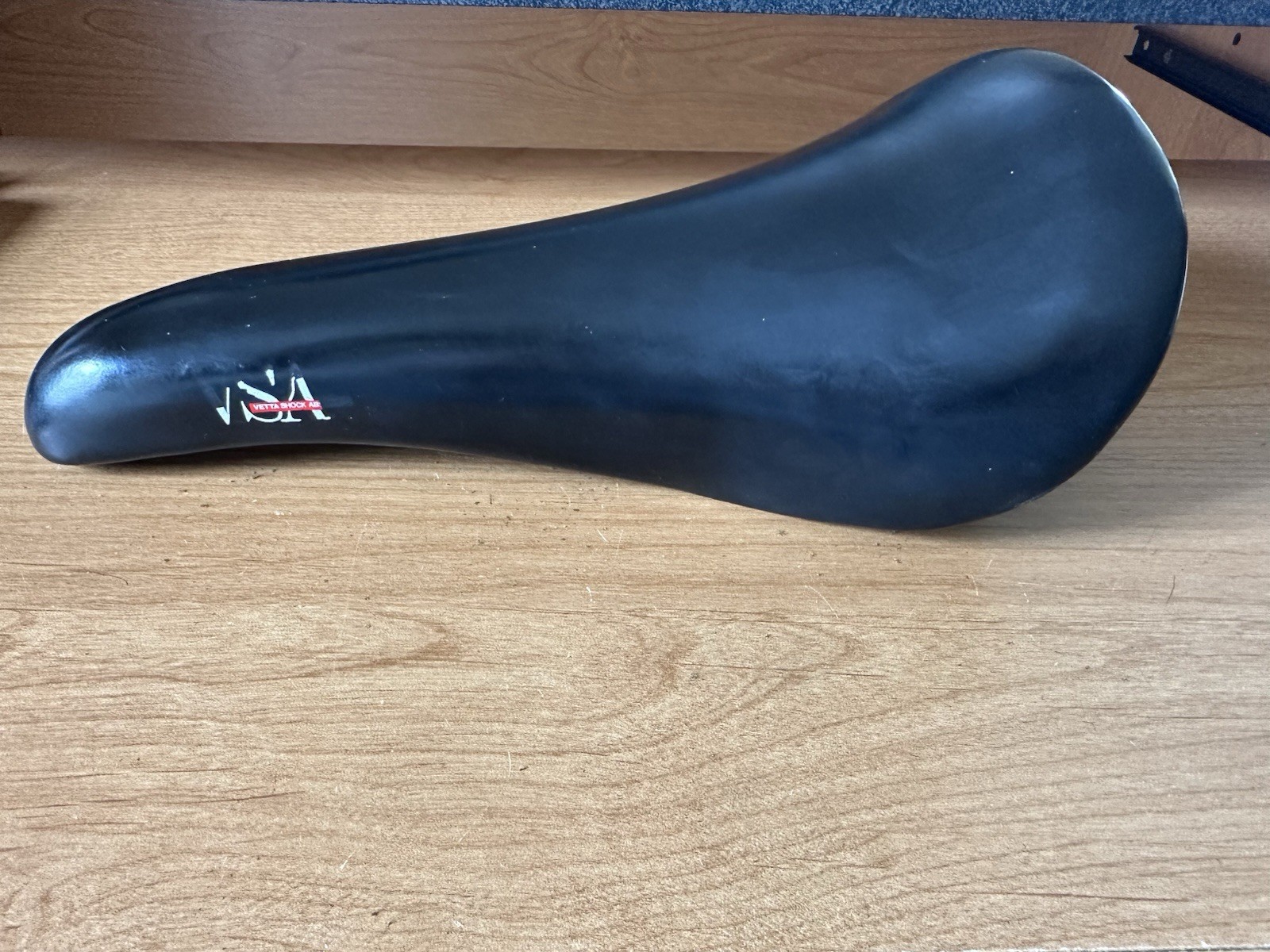 Vetta VSA Gel Touring Road Bike Saddle Made in Italy 10.5″ long 6.25″ wide