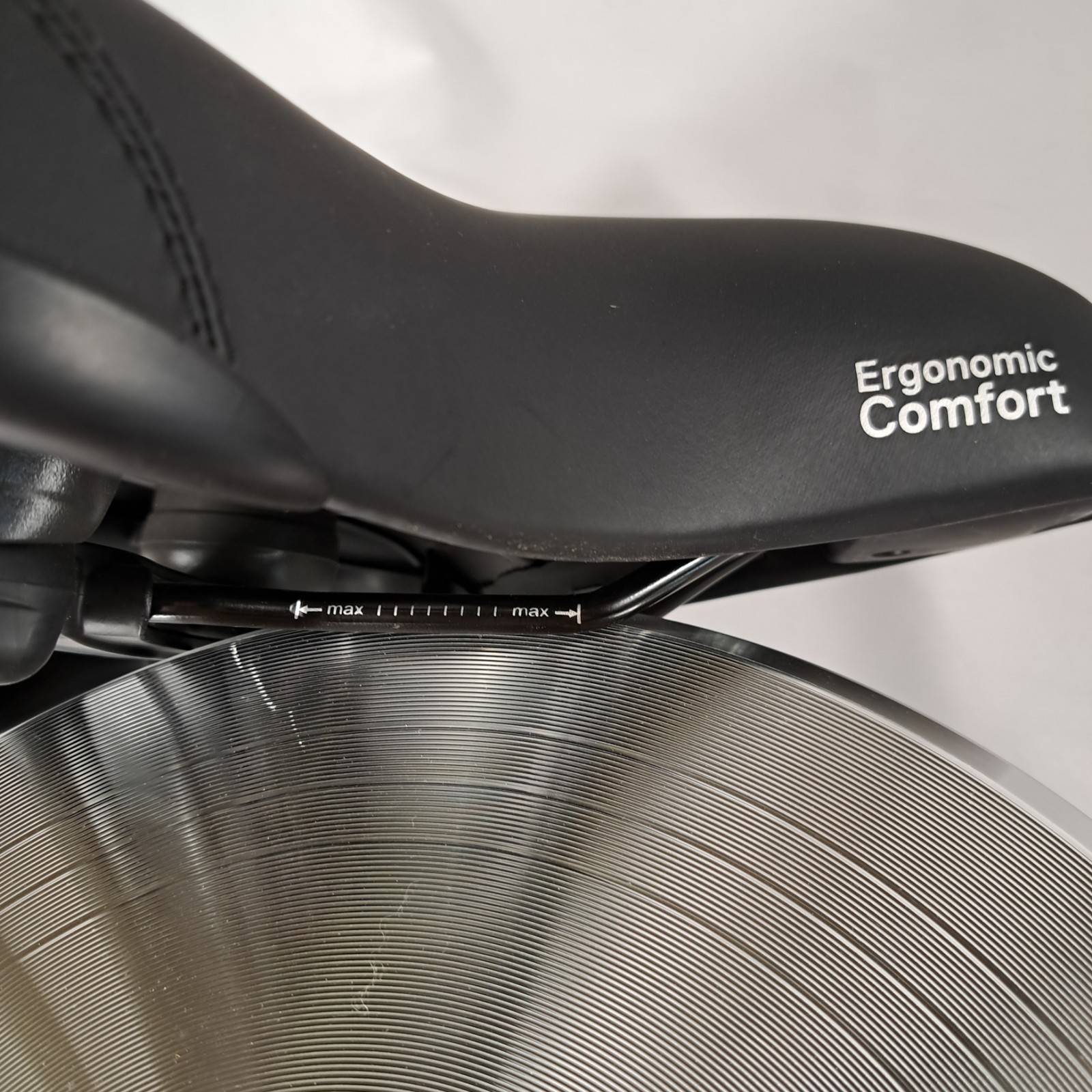 Delta Comfort Saddle Cruiser Bike Seat – Memory Foam – Dual Shock – New