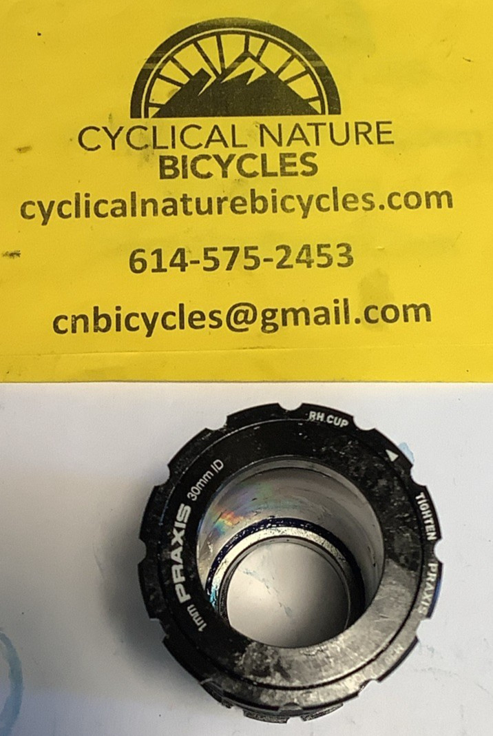 Praxis T47 M30 internal bottom bracket , new bike take-off