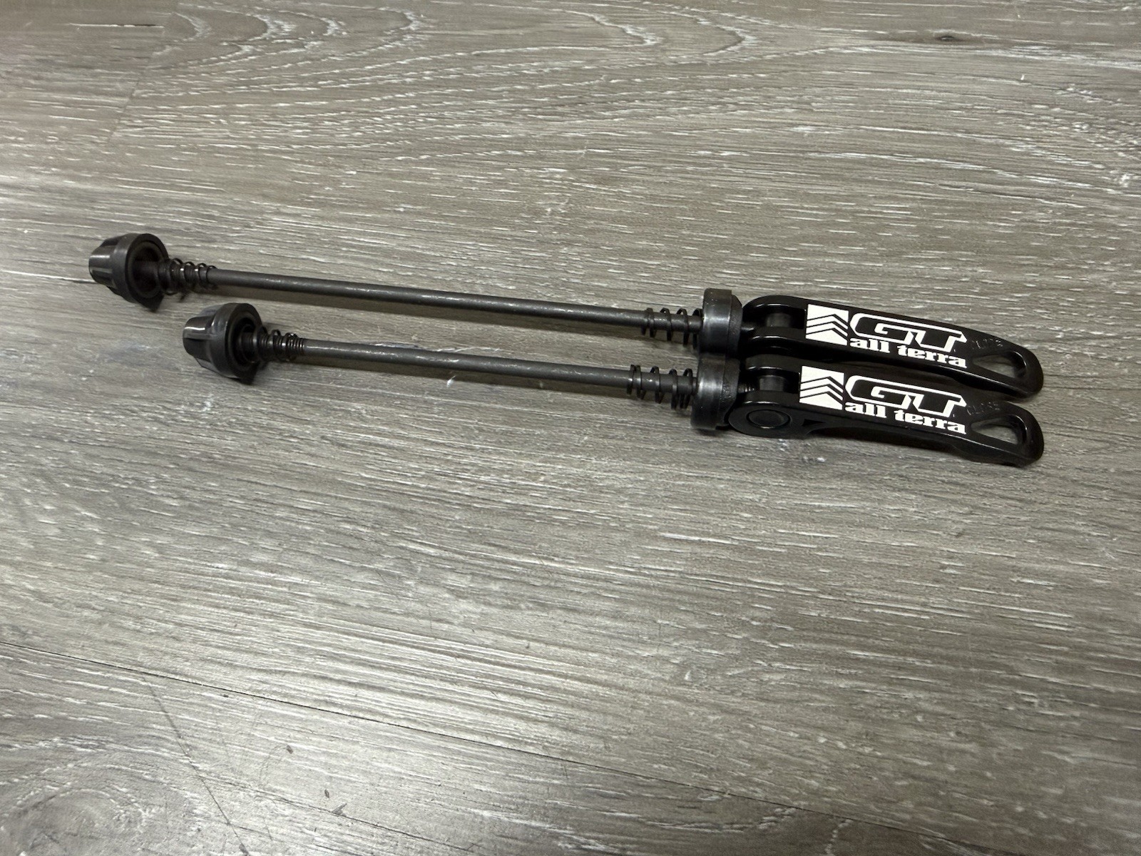 GT All Terra Repop Ano Black Bicycle Quick Release Skewer Set 100 130 / 135