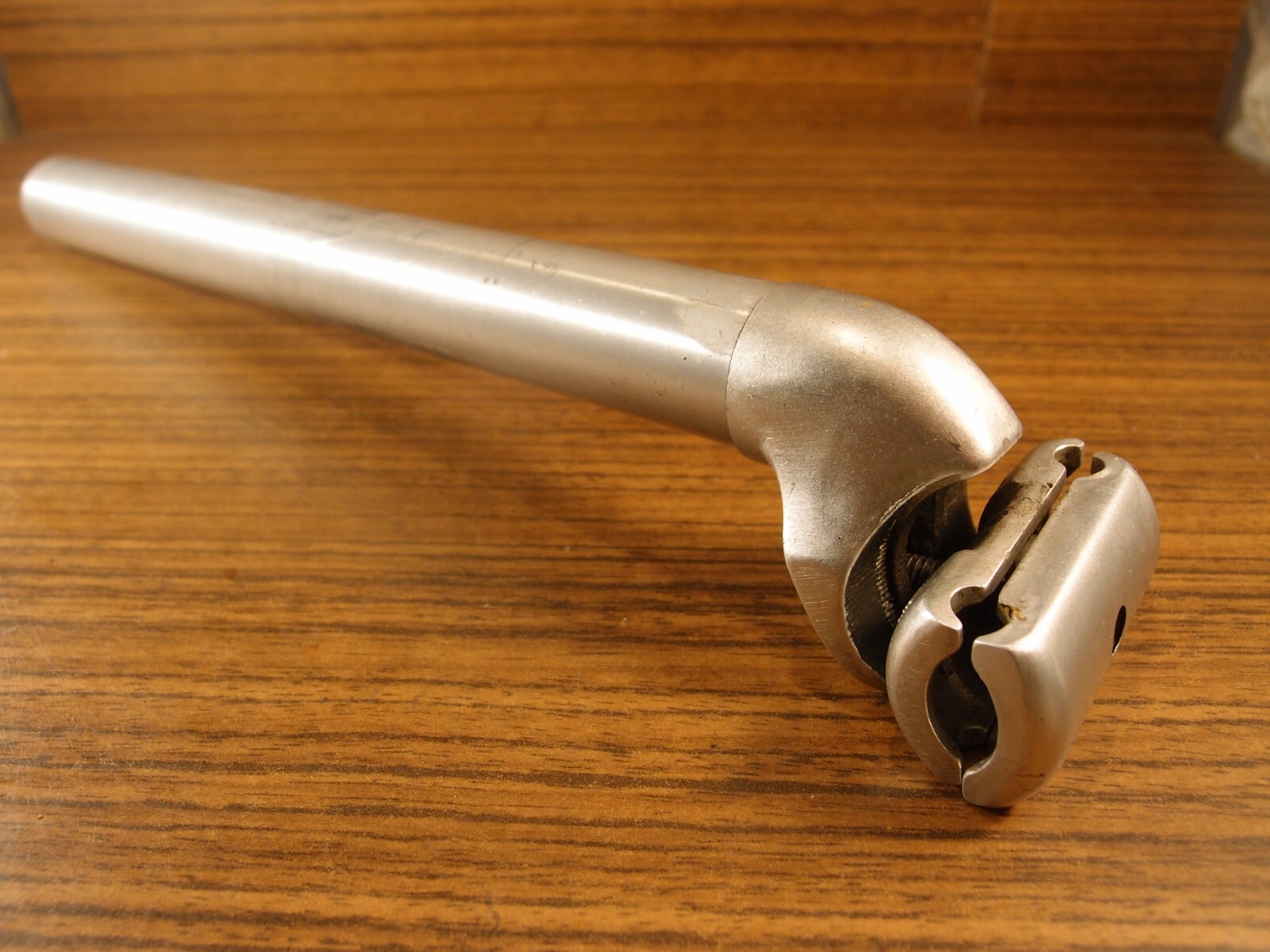 1994 aluminium alloy plain seatpost Tahoma for MTB 27.2 mm