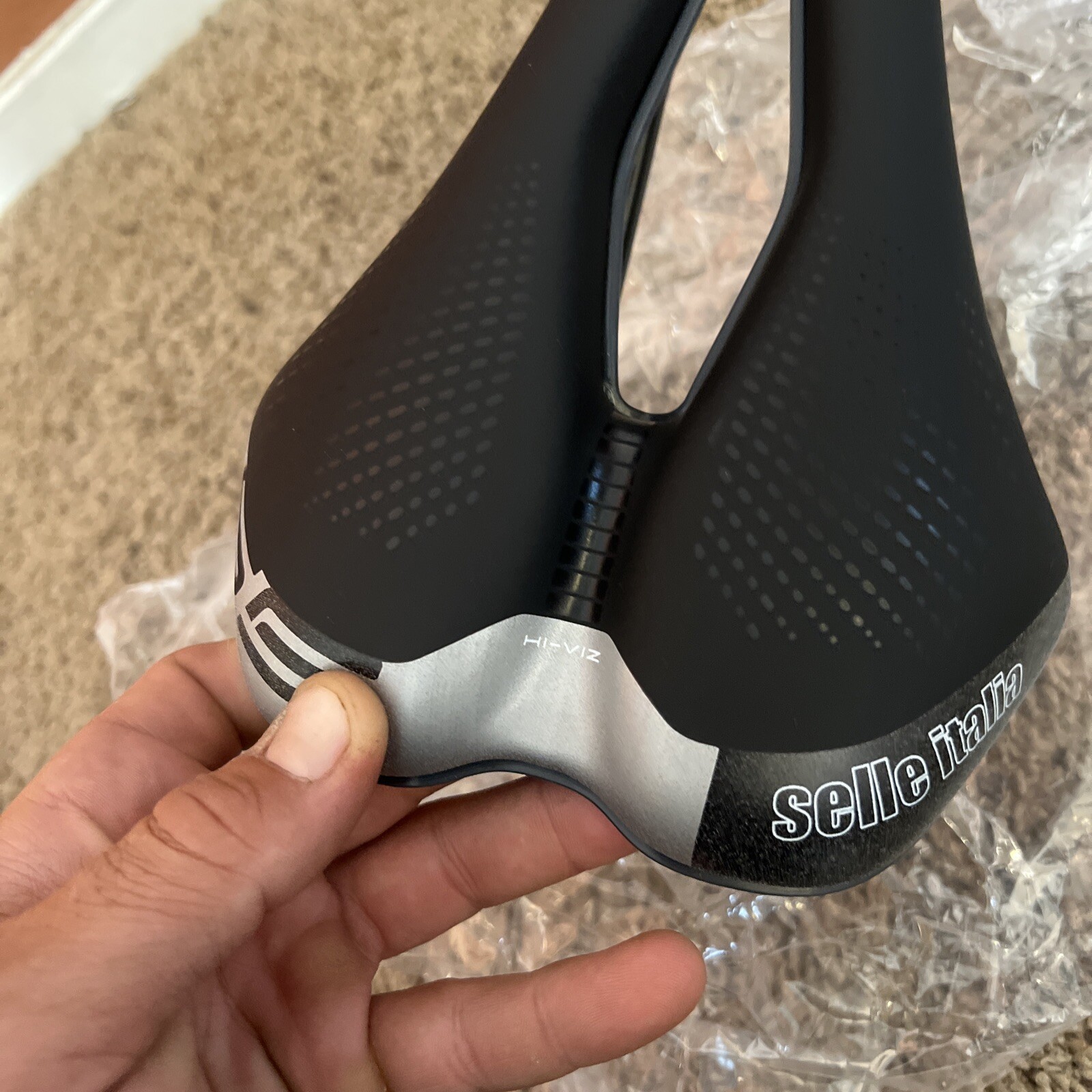 Siodlo SELLE ITALIA SPORTOURING MAX S 5 SUPERFLOW L3 Bike Saddle Seat Bicycle