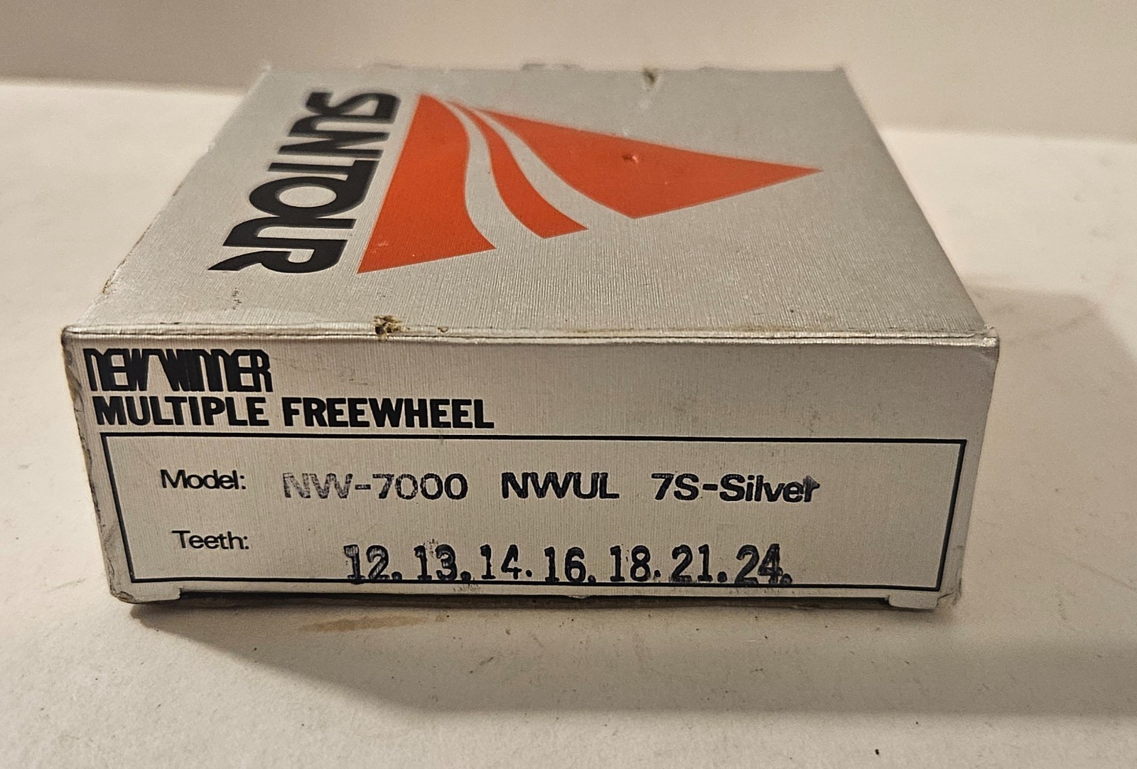 Suntour New Winner Multiple Freewheel 7 Speed NWUL 7S-Silver 12×24 NOS