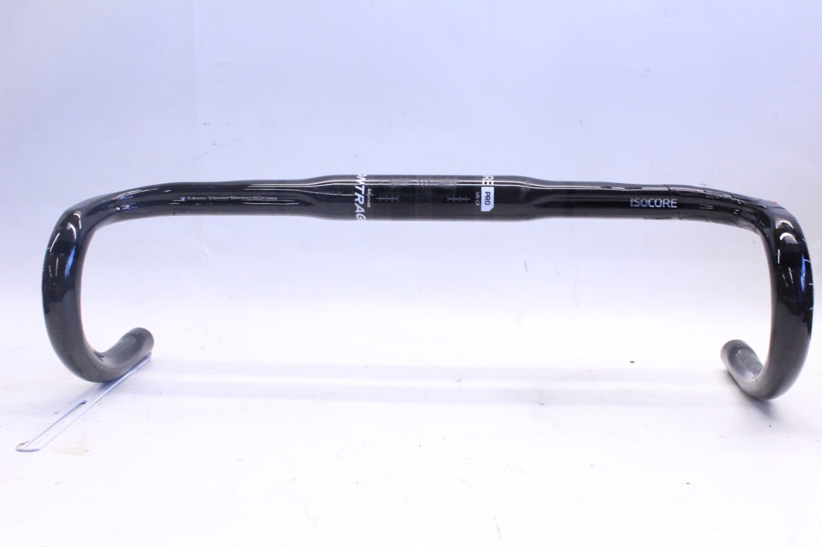 Bontrager IsoCore Pro Carbon Drop Bars 31.8mm 123mm Drop 93mm Reach 44mm Wide